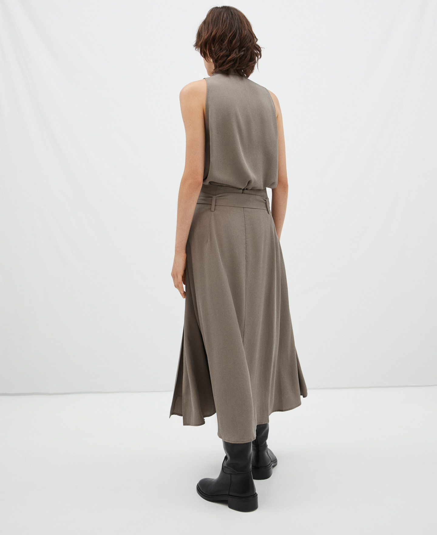 Lyocell halter top image number 2
