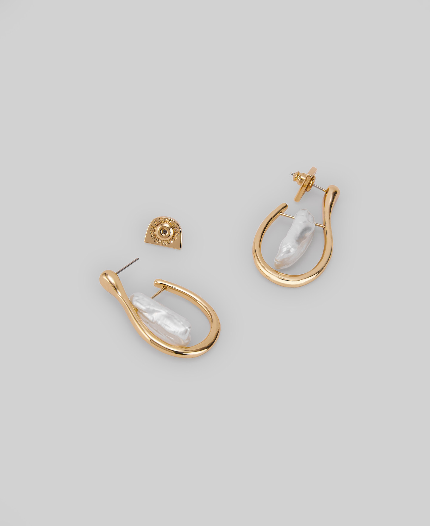 Aros con perla central mujer image number 2