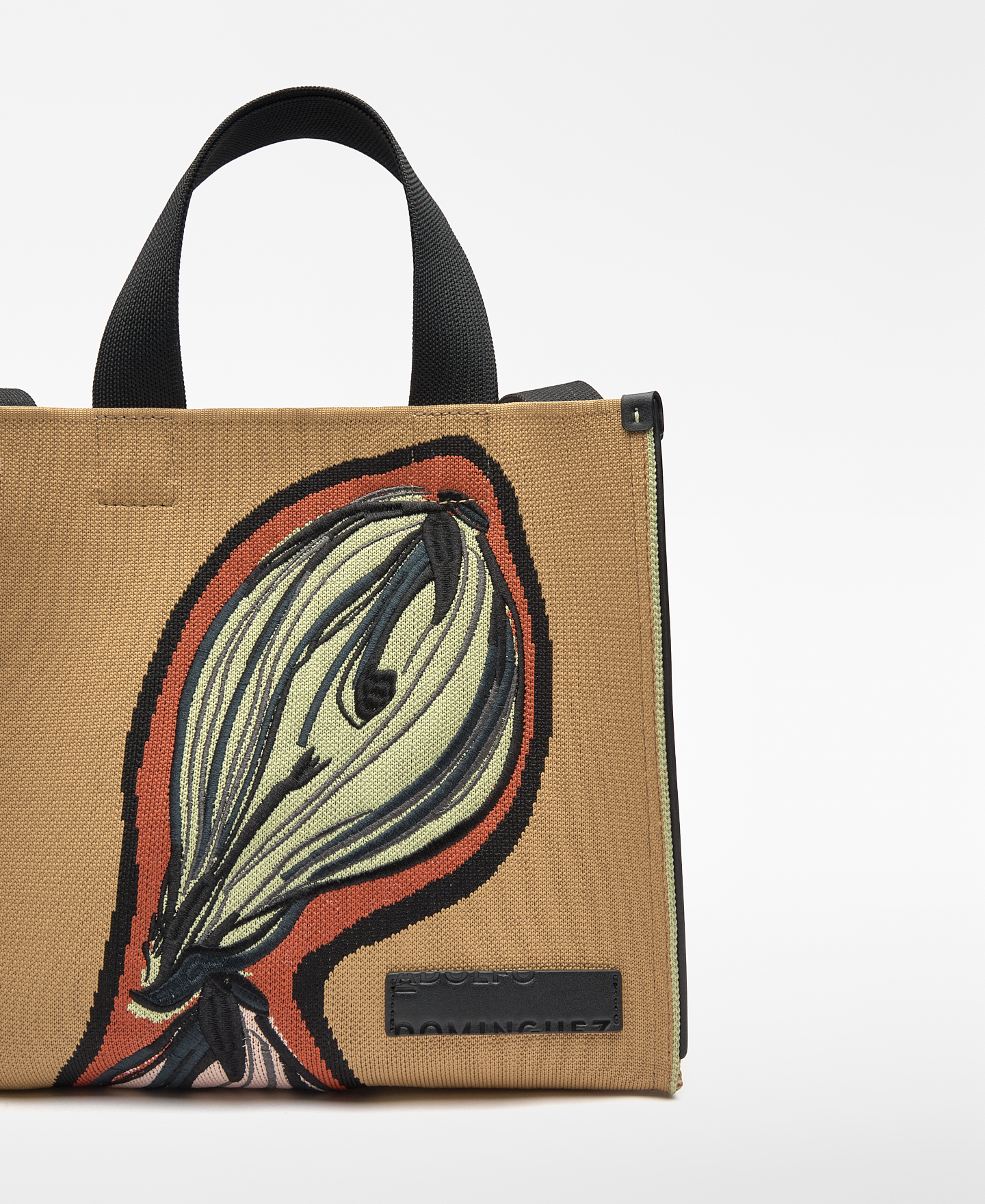 Bolso cuadrado punto bordado image number 2