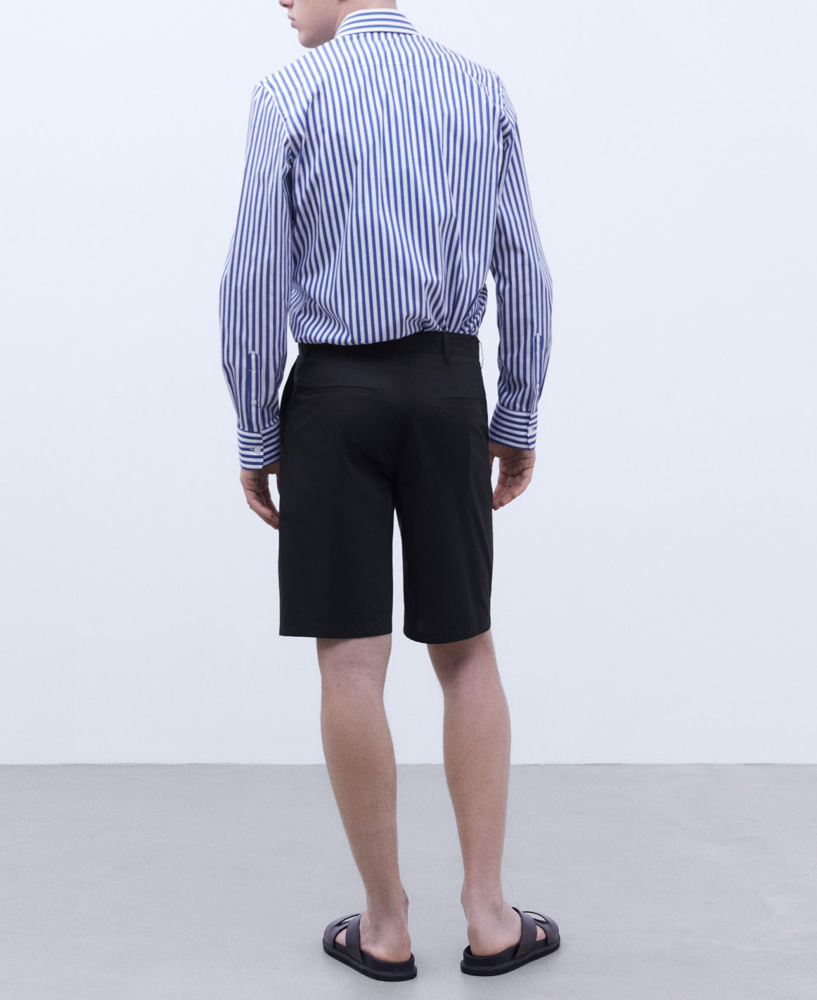Cotton poplin Bermuda shorts image number 2