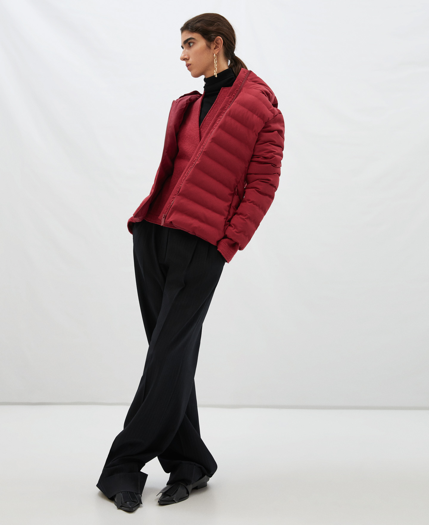 Chaquetón acolchado capucha desmontable image number 1