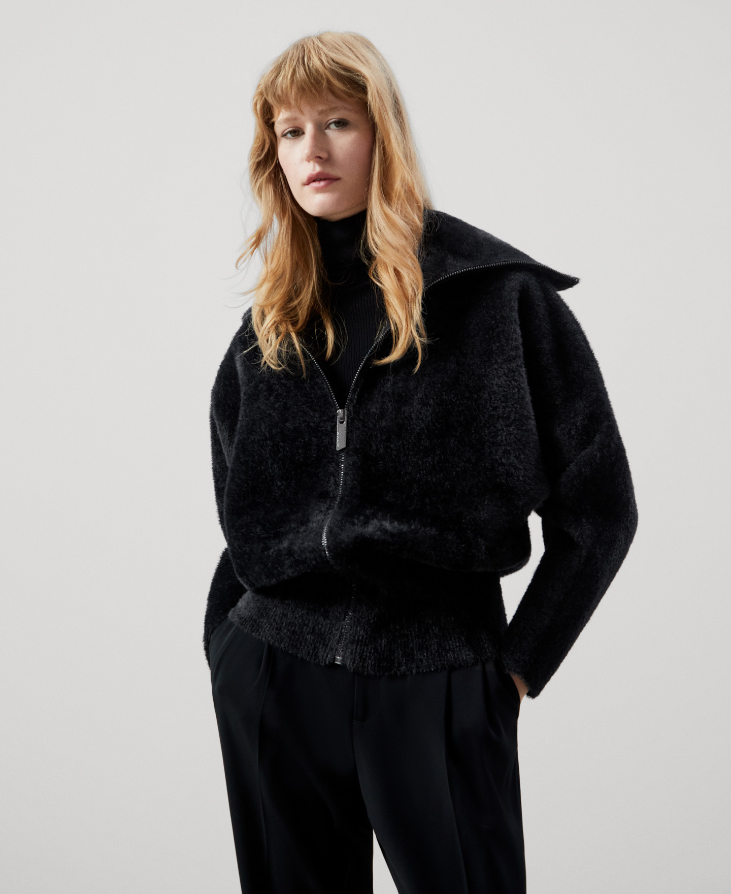 Nylon funnel collar jacket image number 0