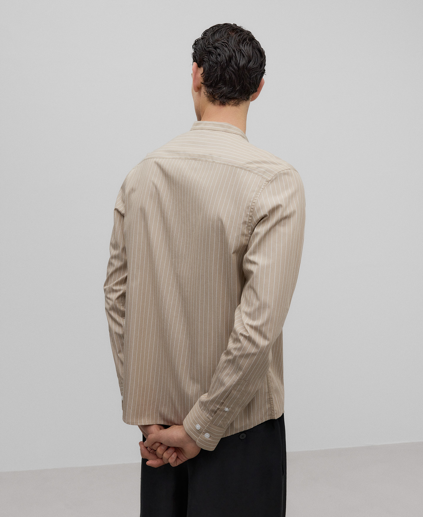 Cotton mandarin collar shirt man image number 2