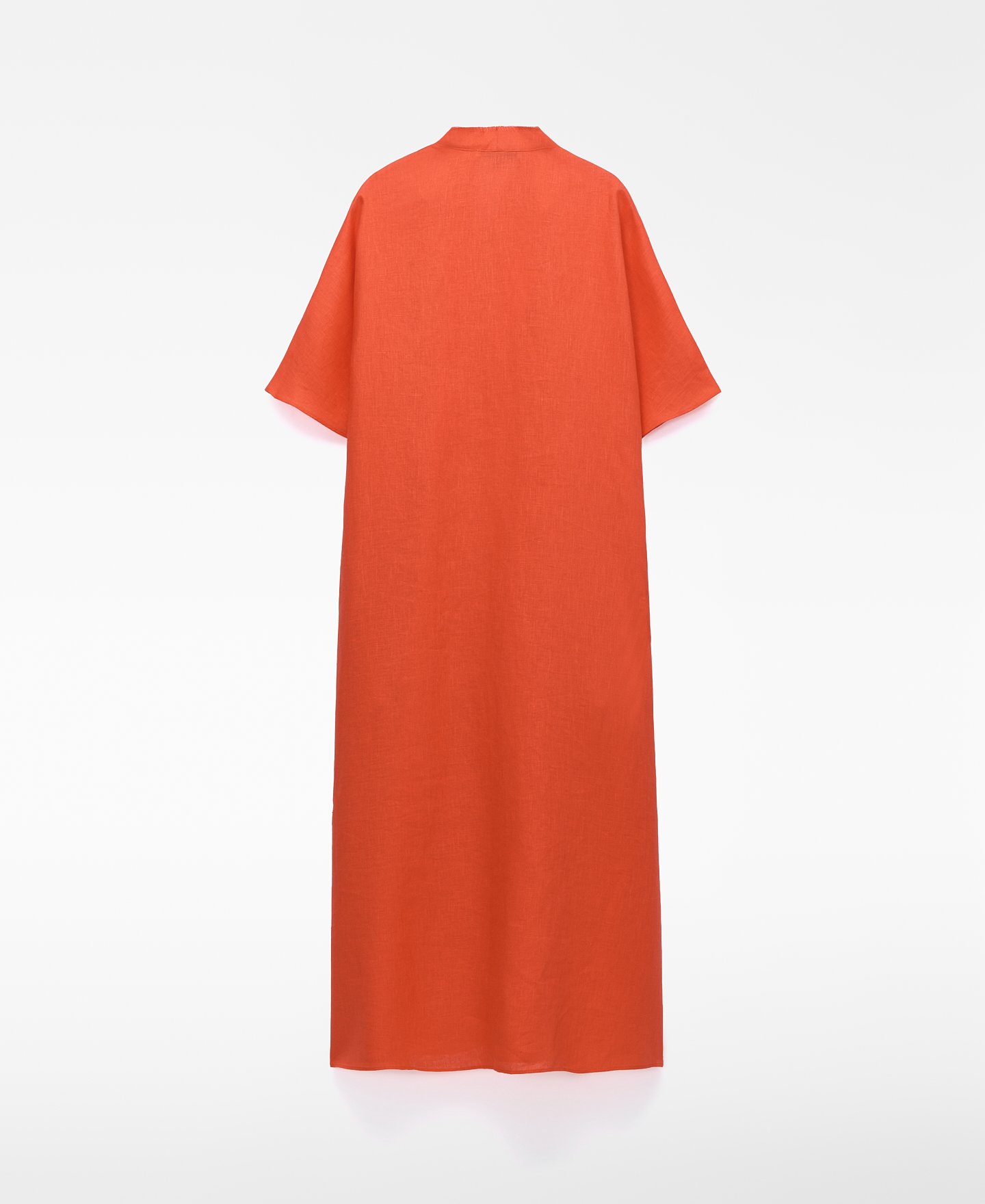 Vestido de linho europeu com corte descontra&iacute;do image number 5