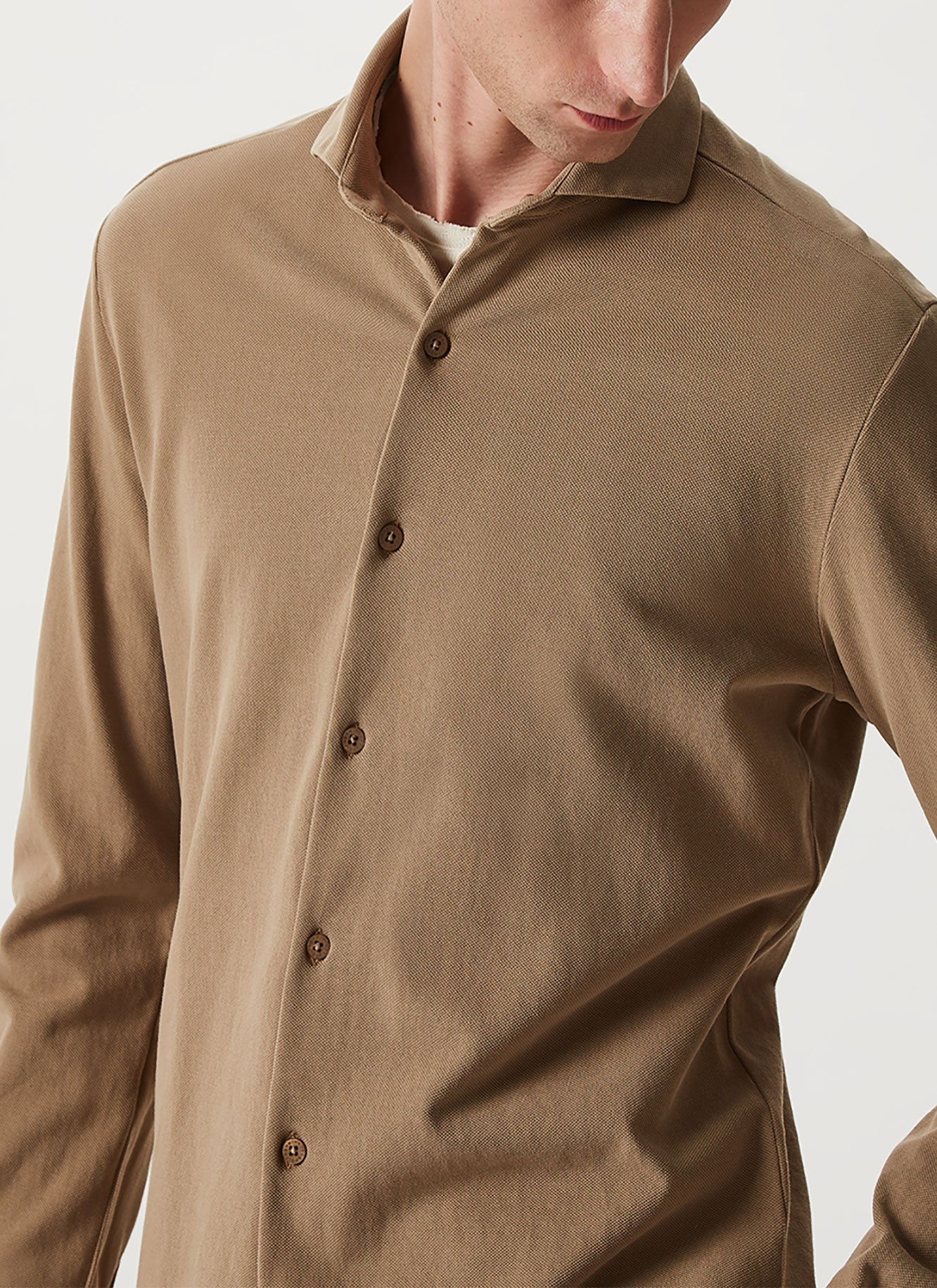 Piqué shirt with cutaway collar image number 0