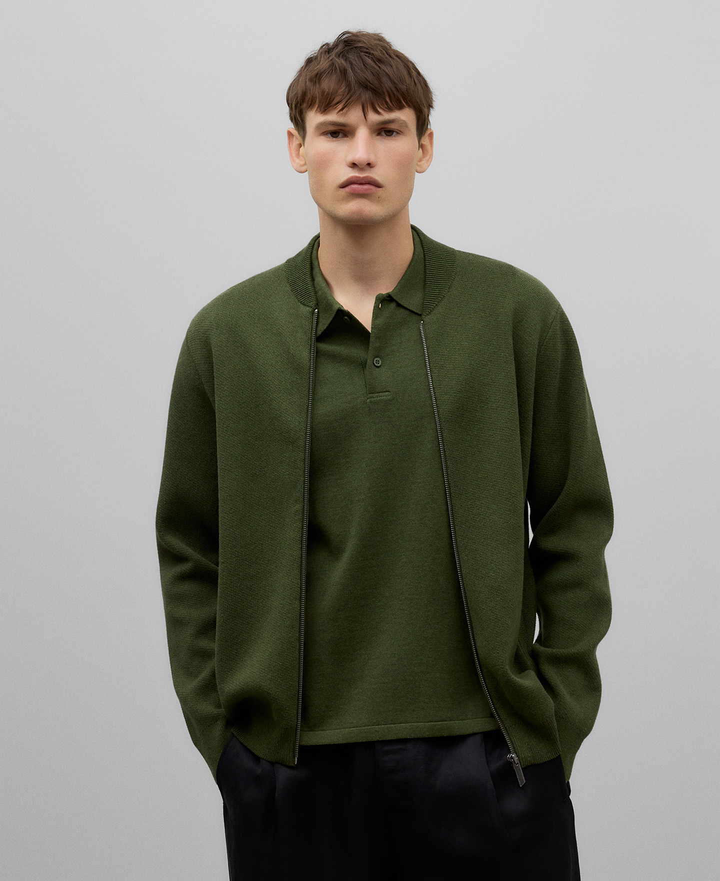 C&aacute;rdigan cuello bomber hombre image number 0