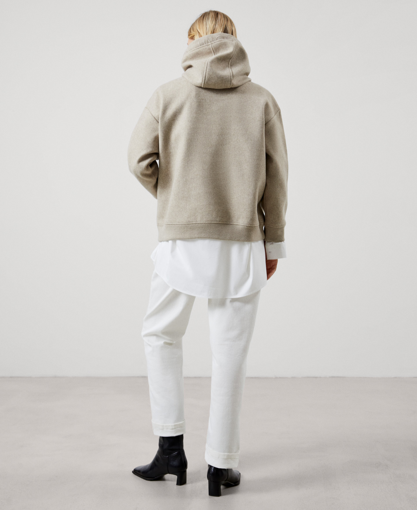 Hoodie in viscose image number 2