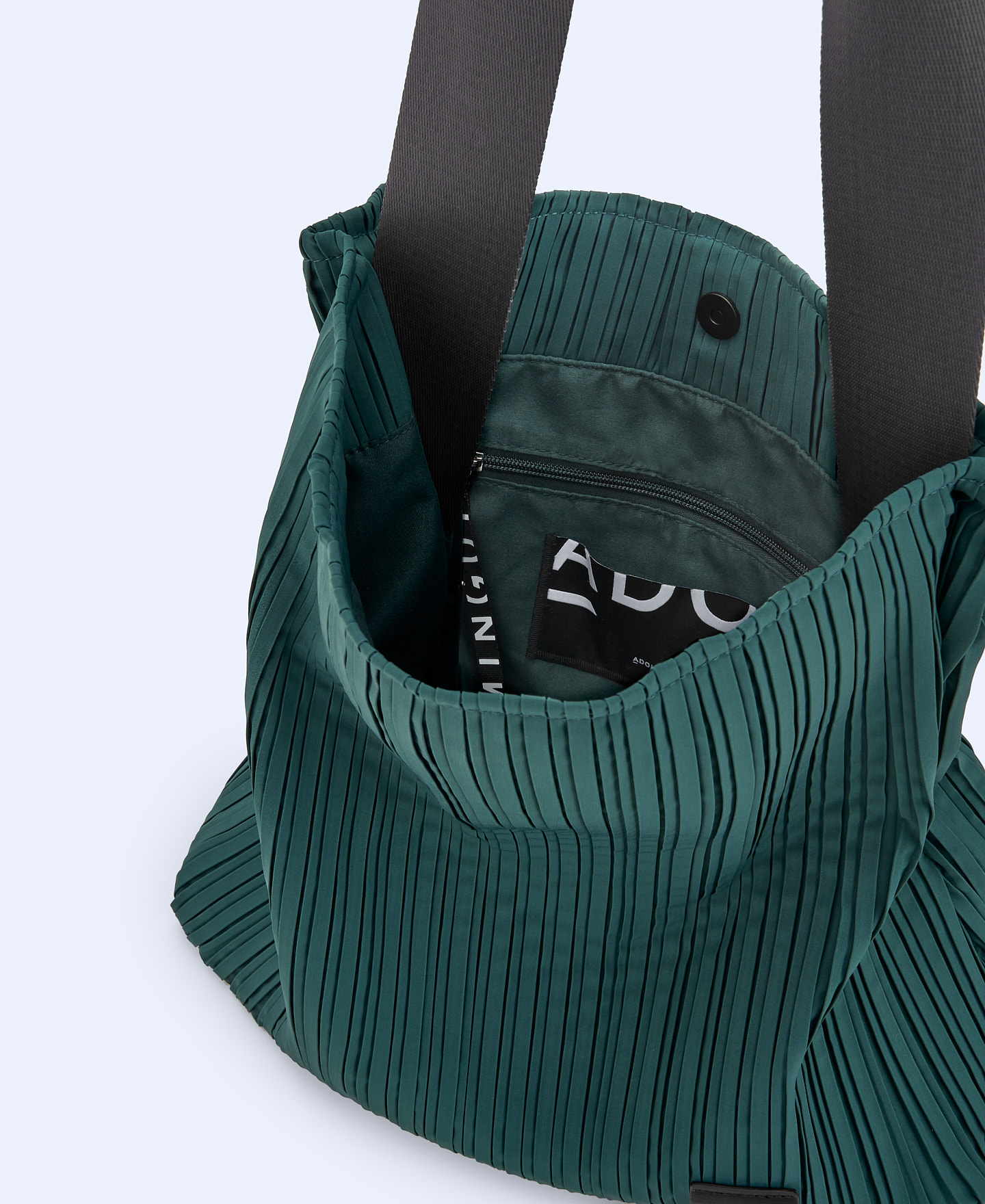 Recycled crinkle vertical shopper image number 3