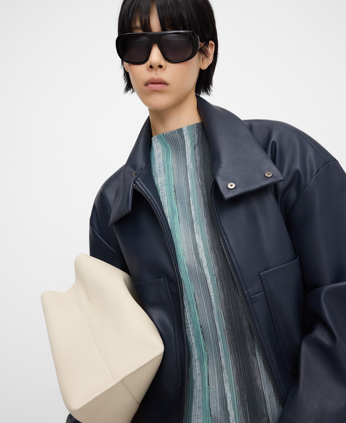 Printed crinkle top woman image number 3