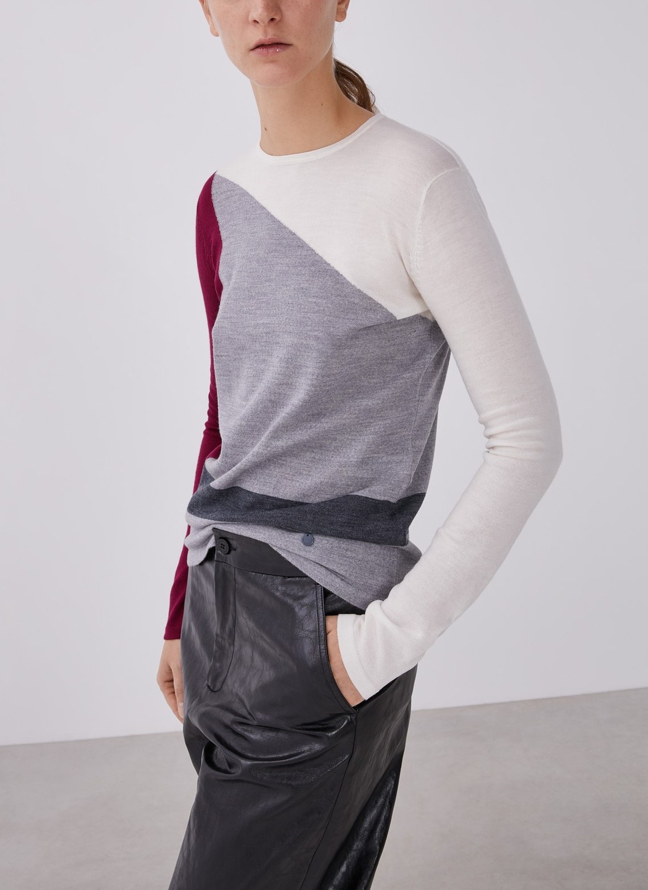 Jersey intarsia en lana merino image number 0