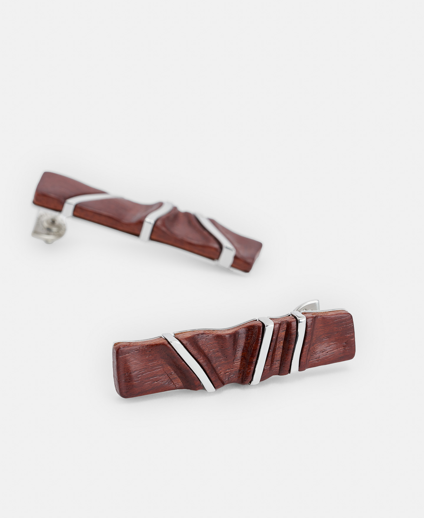 Wood and metal earrings image number 2