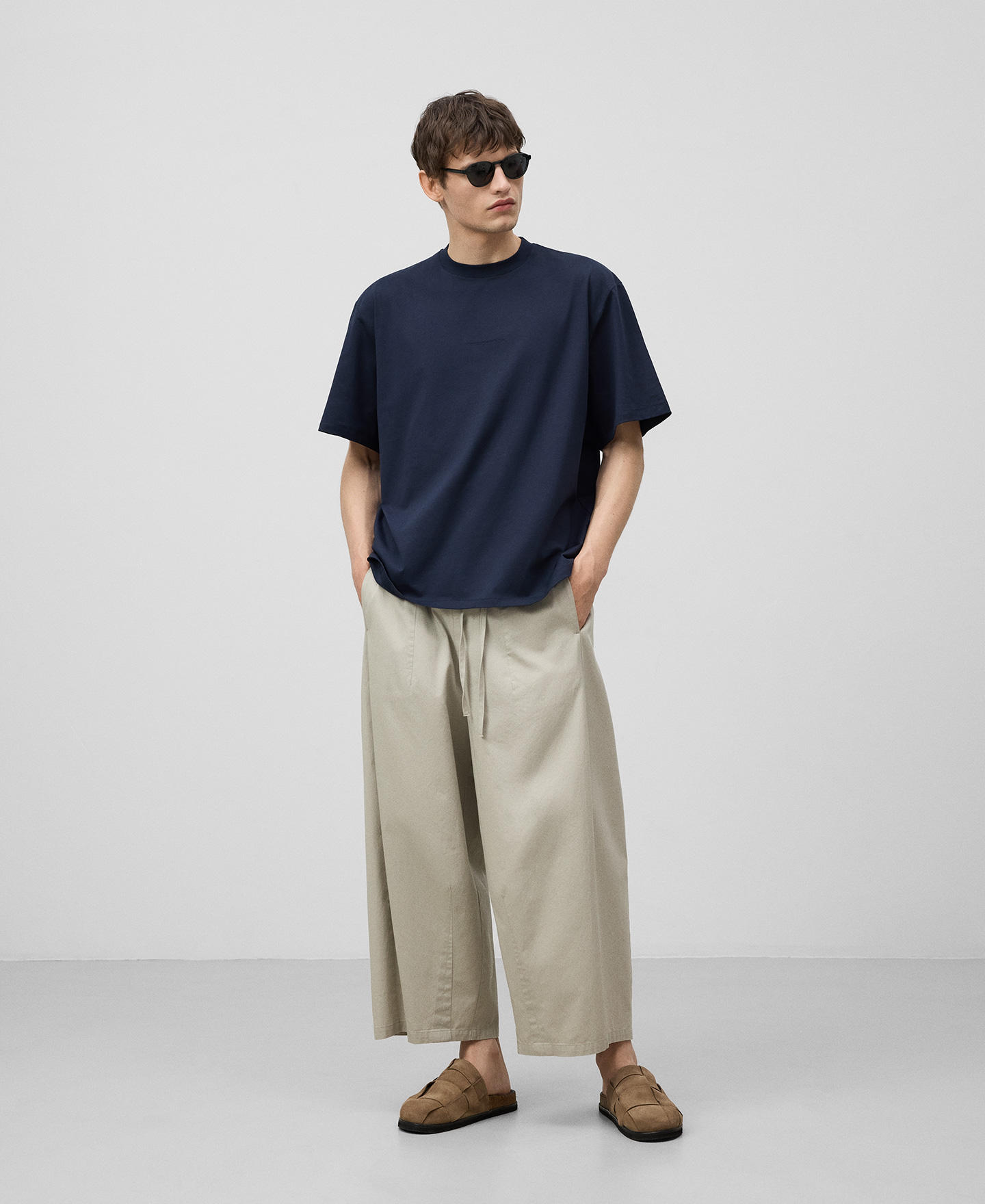 プリントバックTシャツ image number 1