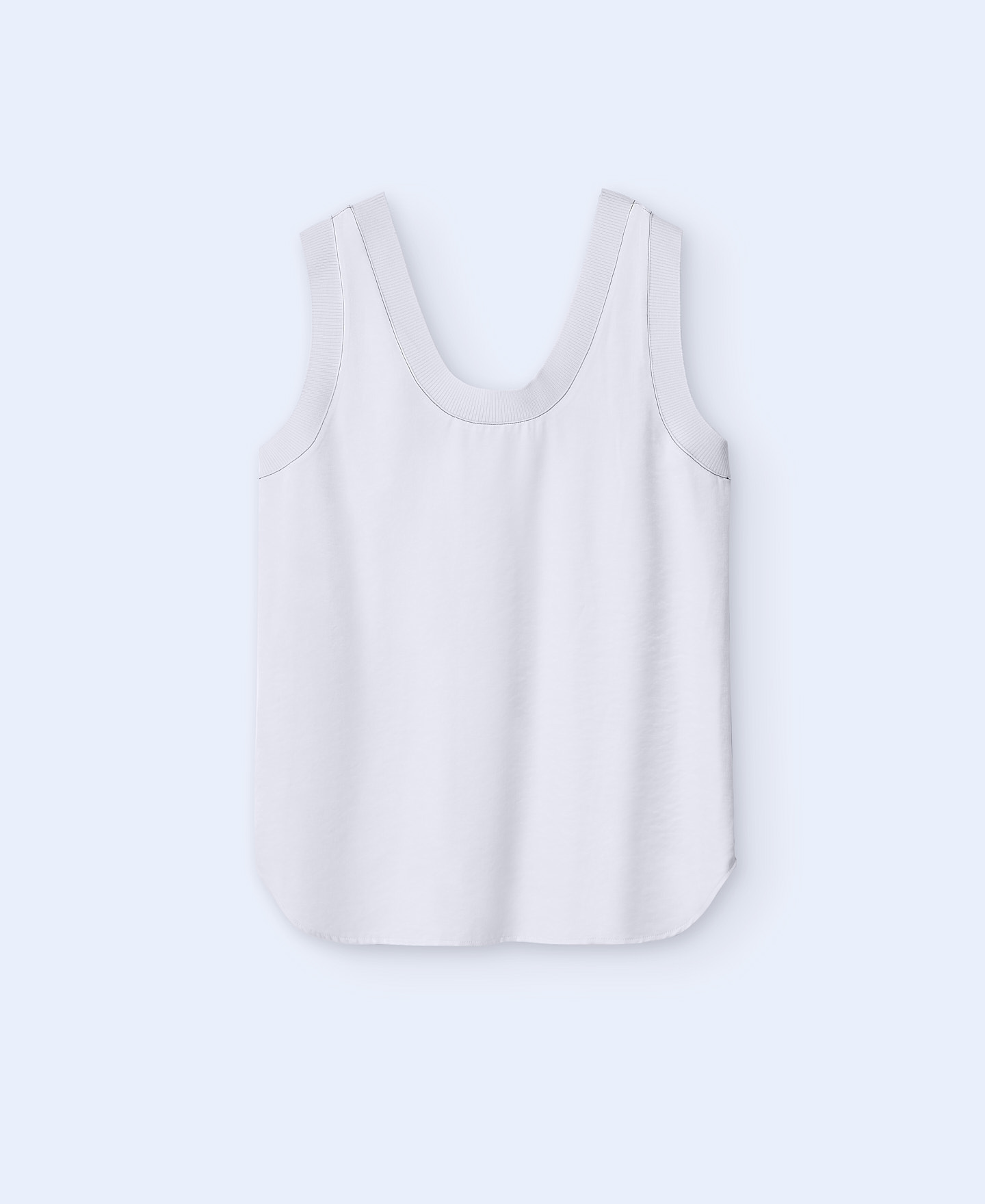 Round collar t-shirt image number 5
