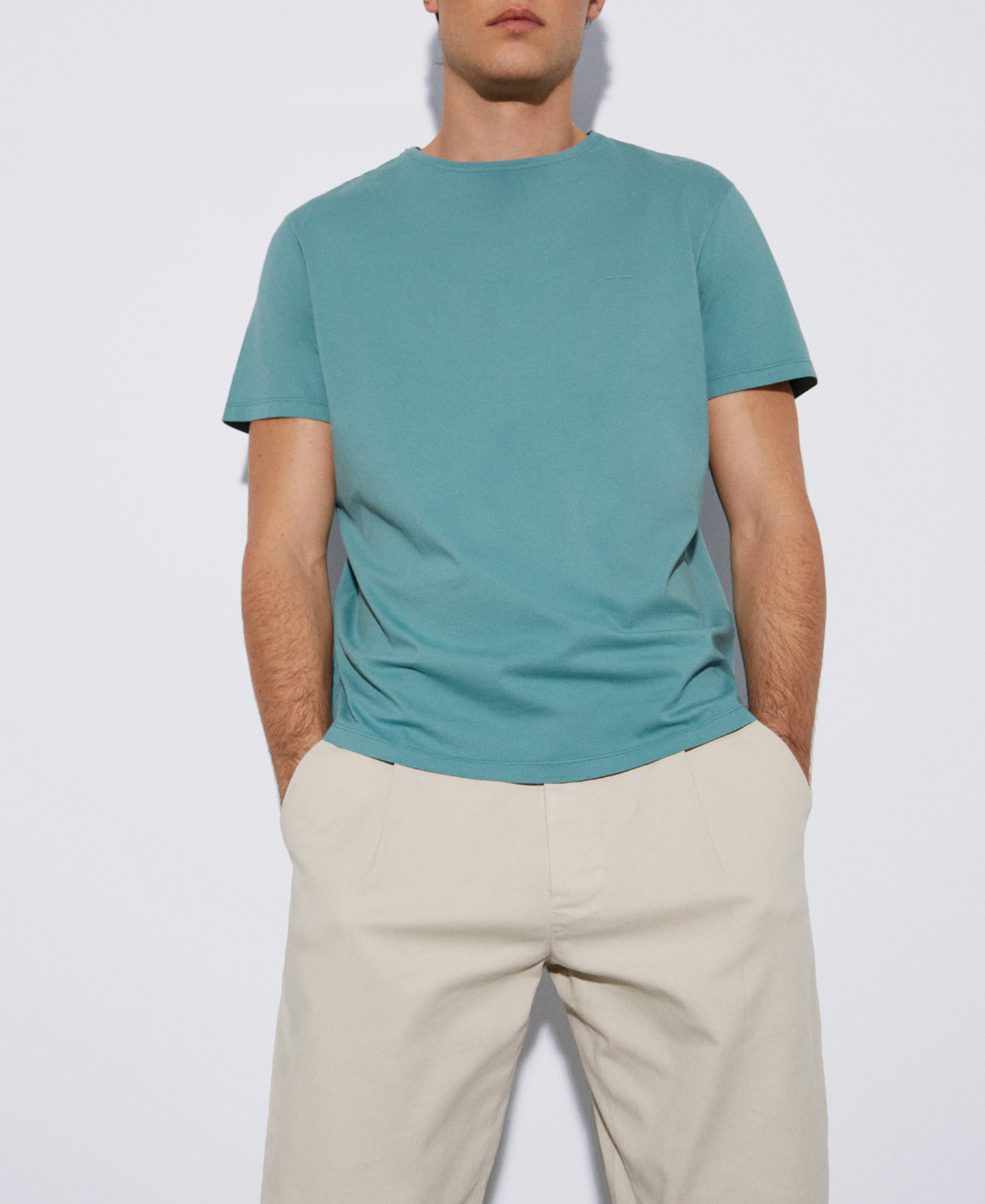 Short-sleeved cotton t-shirt image number 0