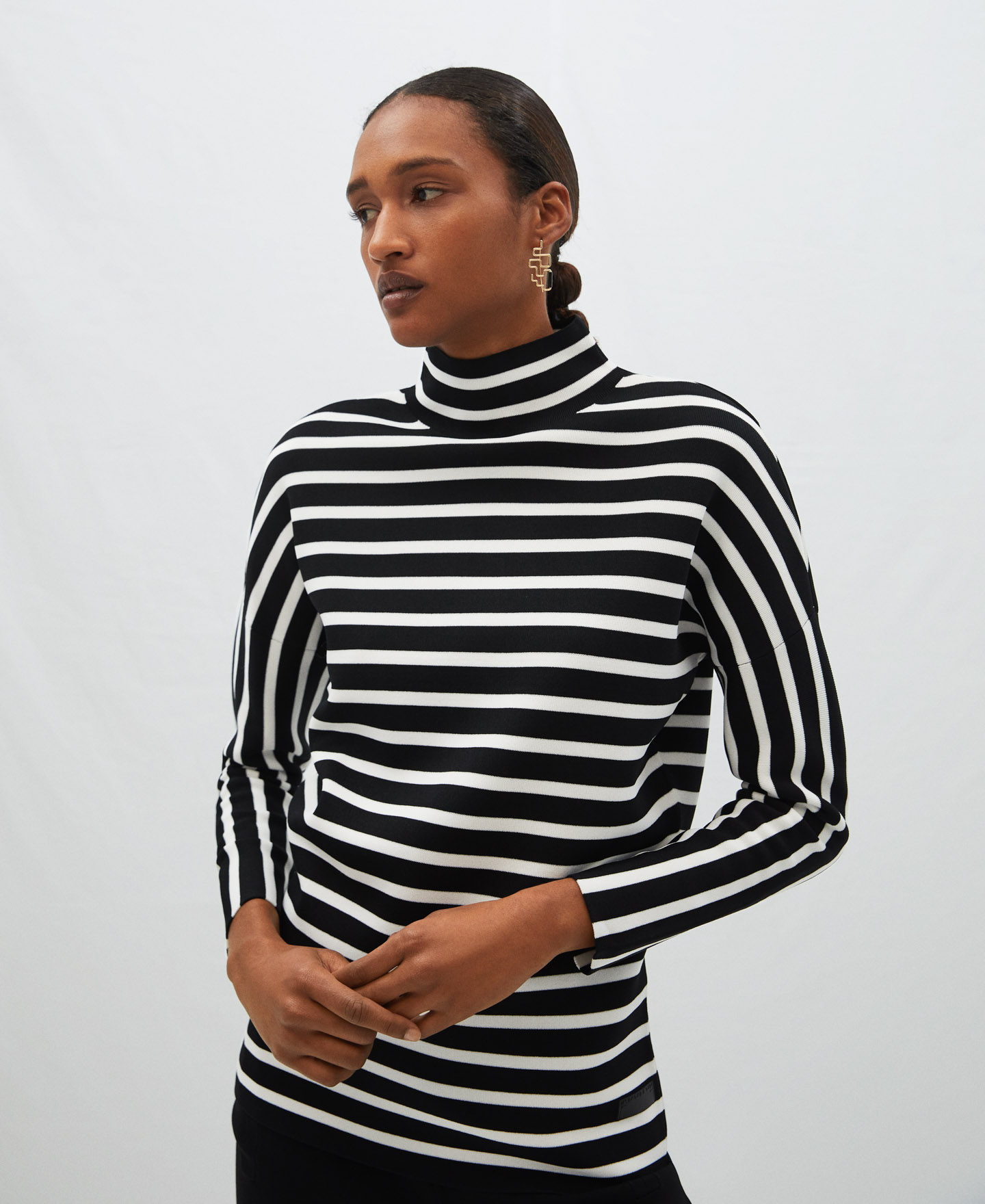 Striped jumper in cerrojillo knitted image number 0