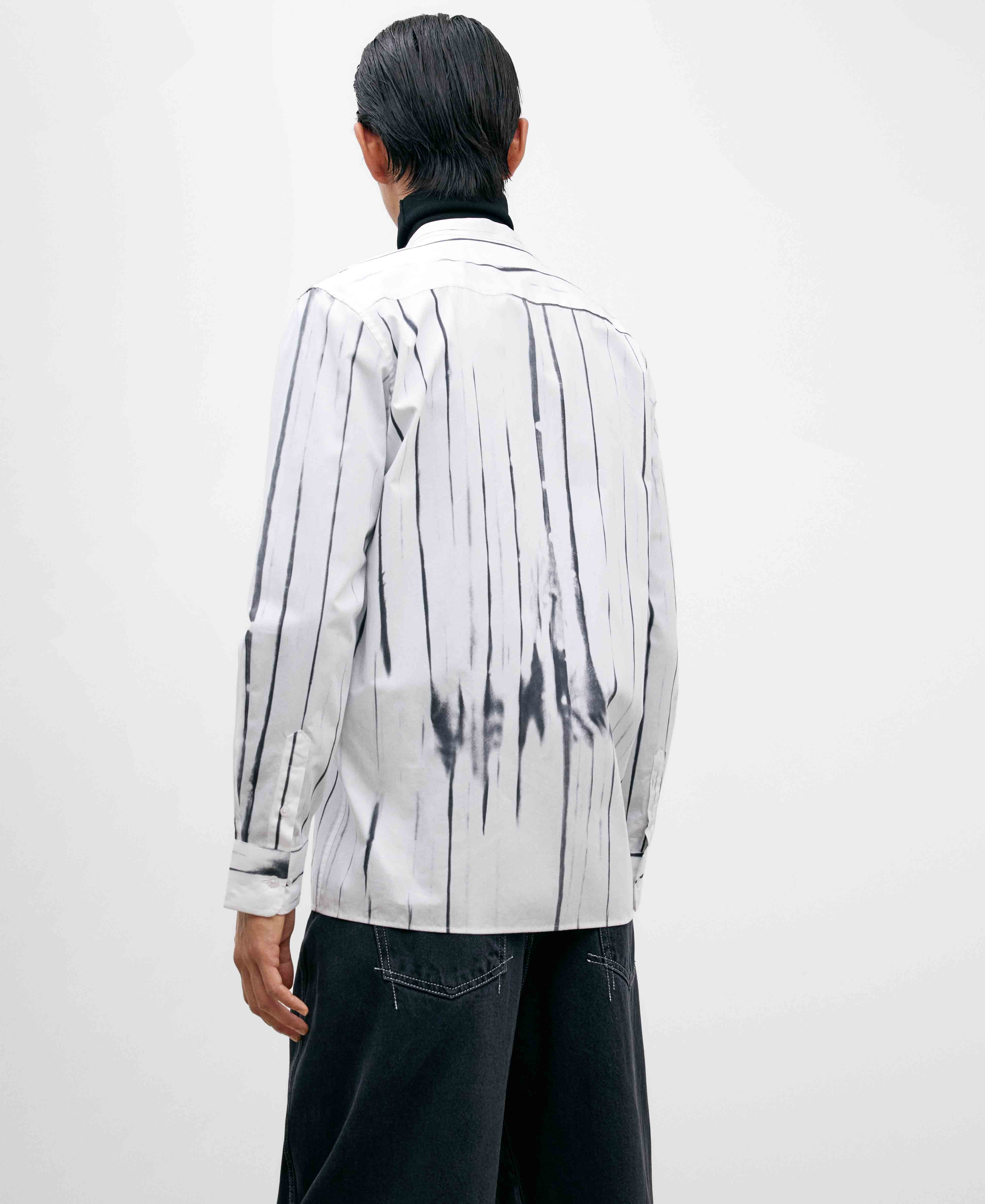 Printed cotton shirt for men image number 2