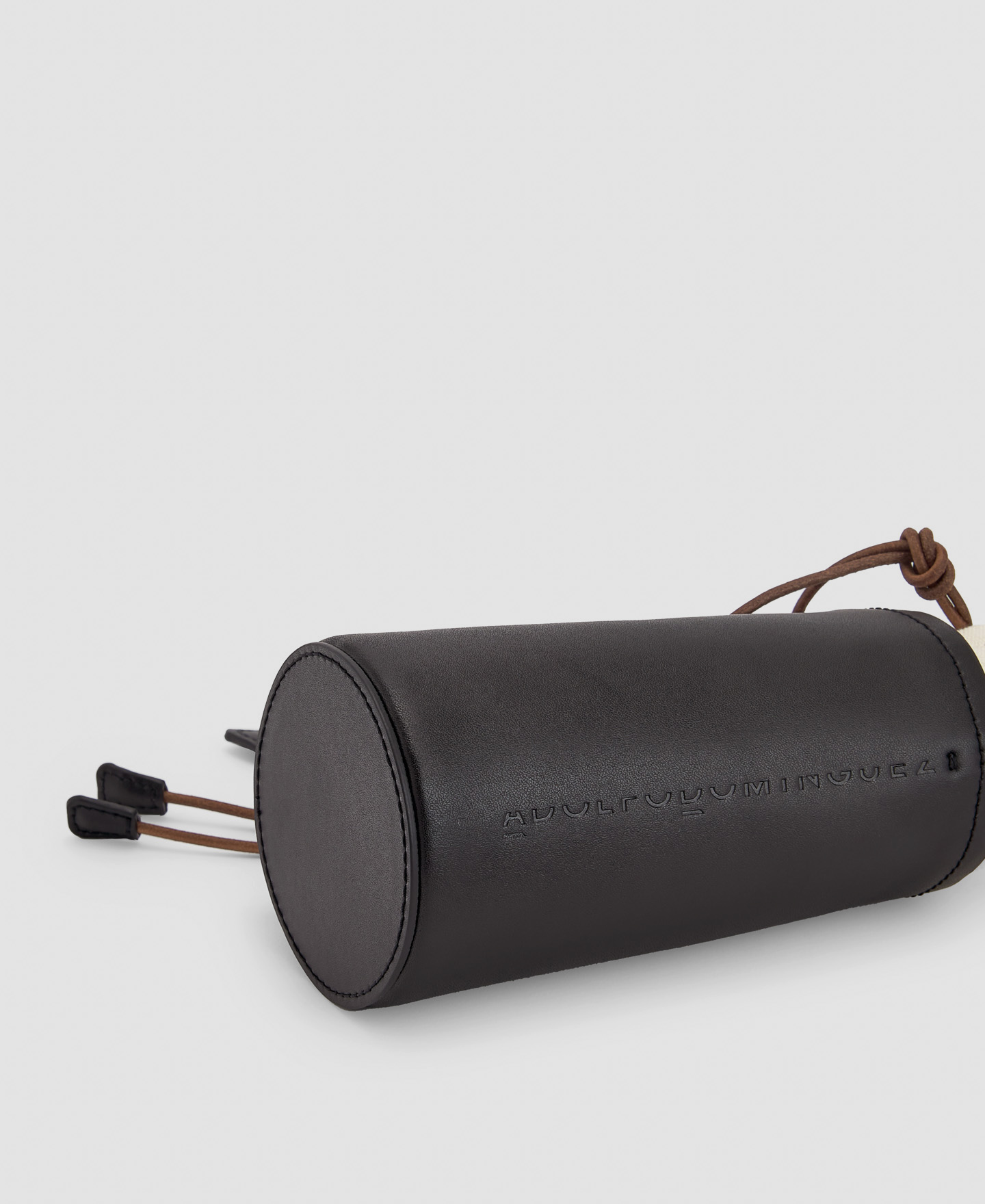 Bandolera circular en piel bovina image number 3