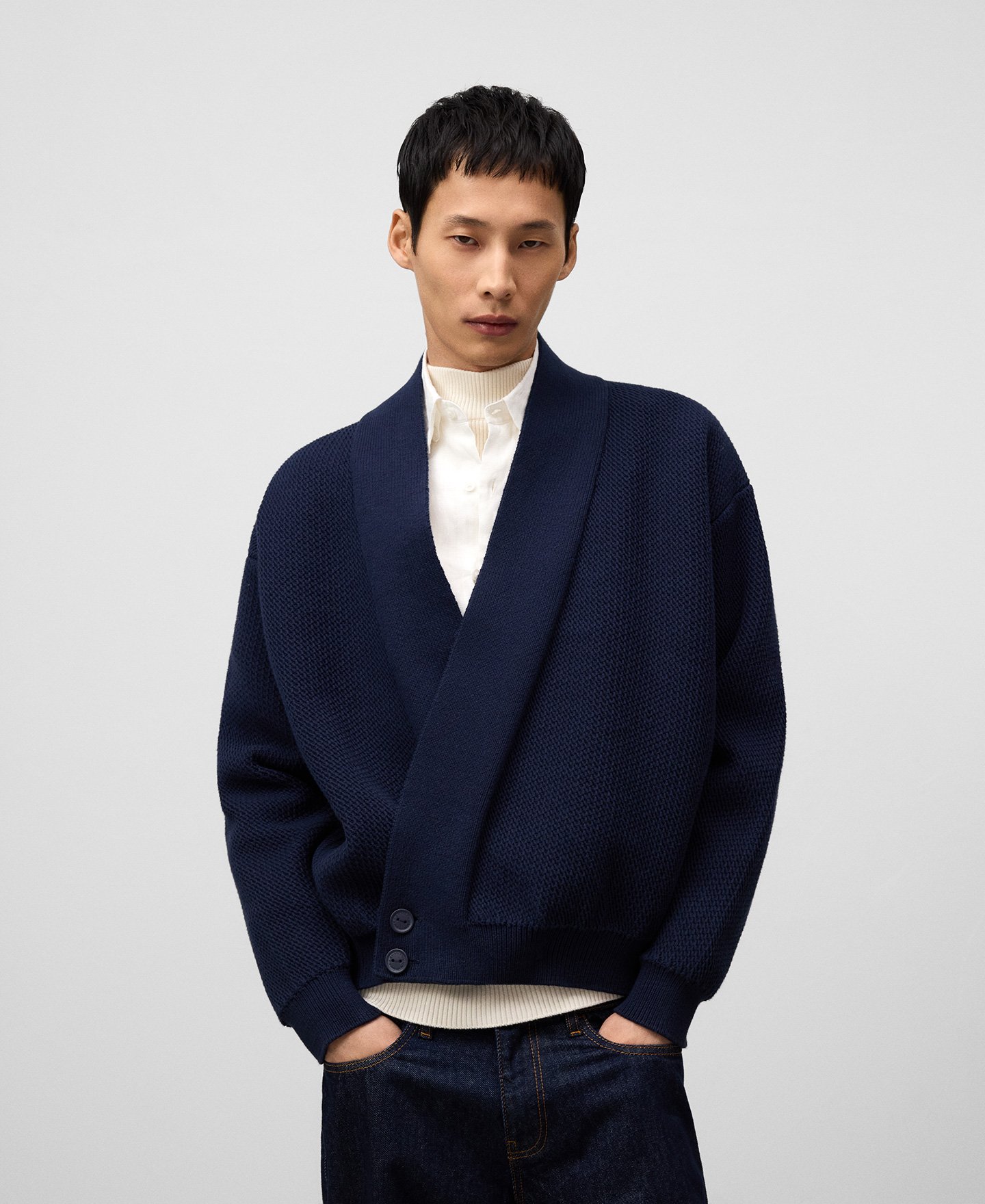 Chaqueta oversize cruzada hombre image number 0