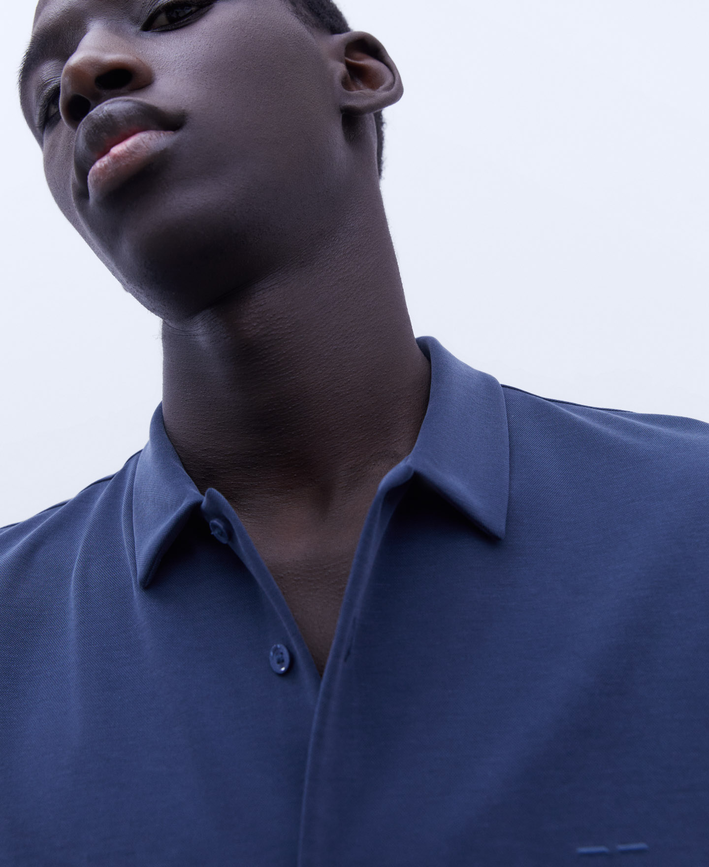 Modal shirt image number 3