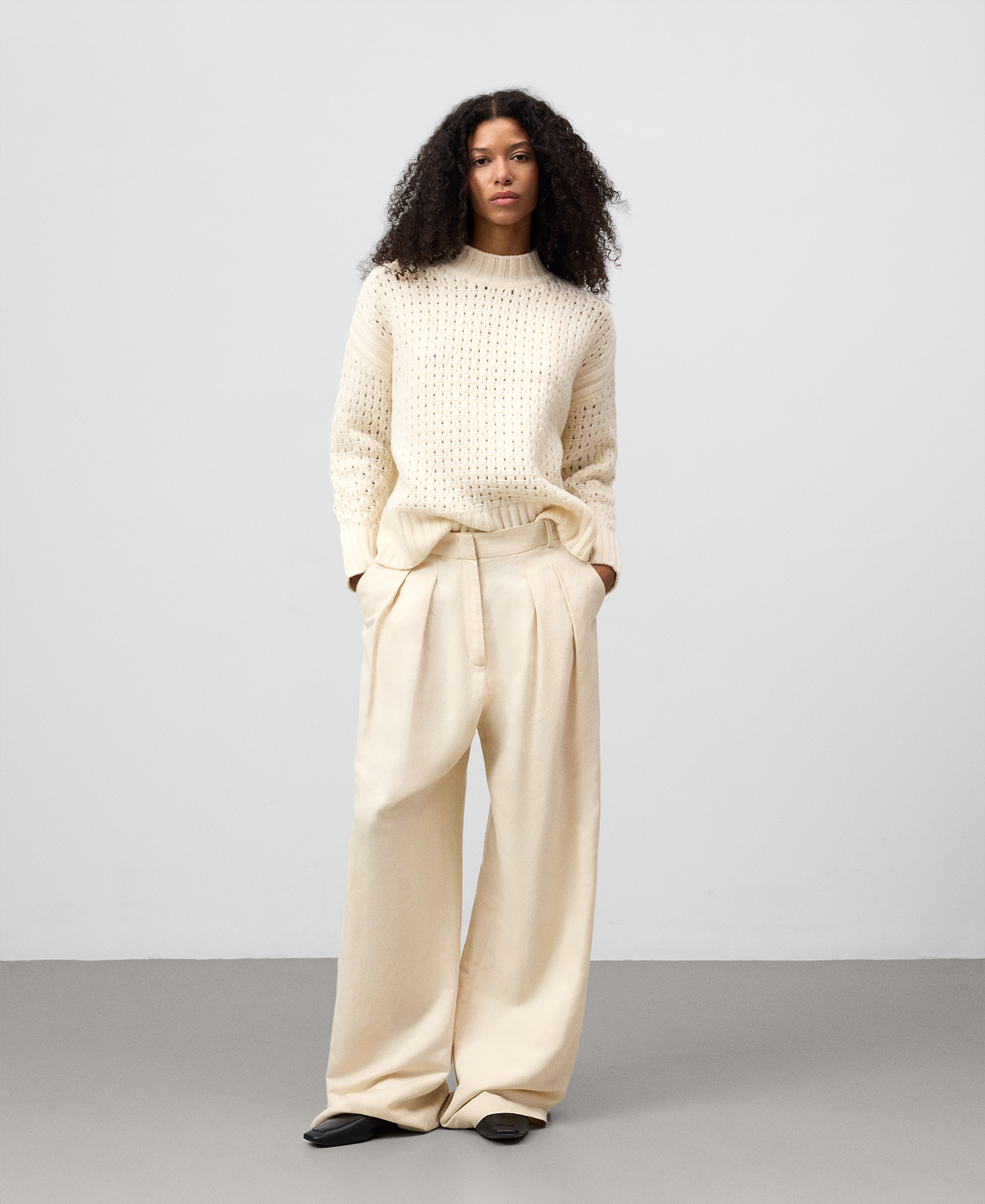 Jersey punto calado lana mujer image number 1