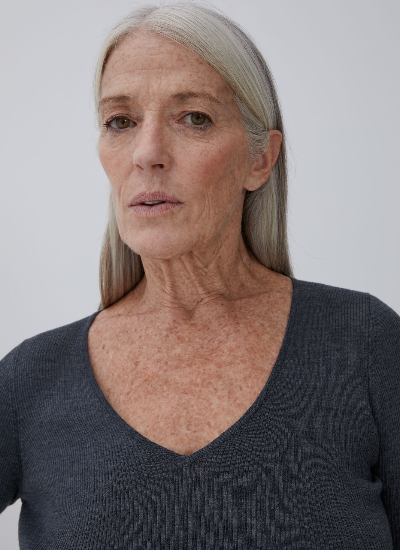 Textured merino wool sweater image number 2