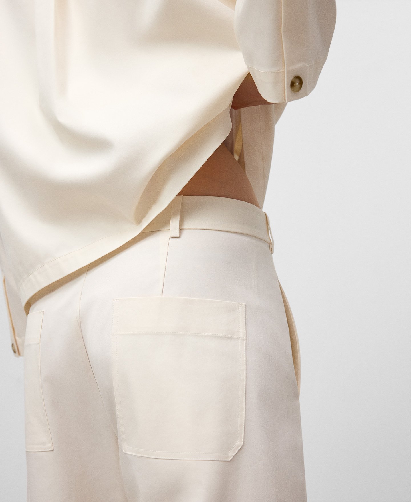 Ecru barrel fit trousers woman image number 3