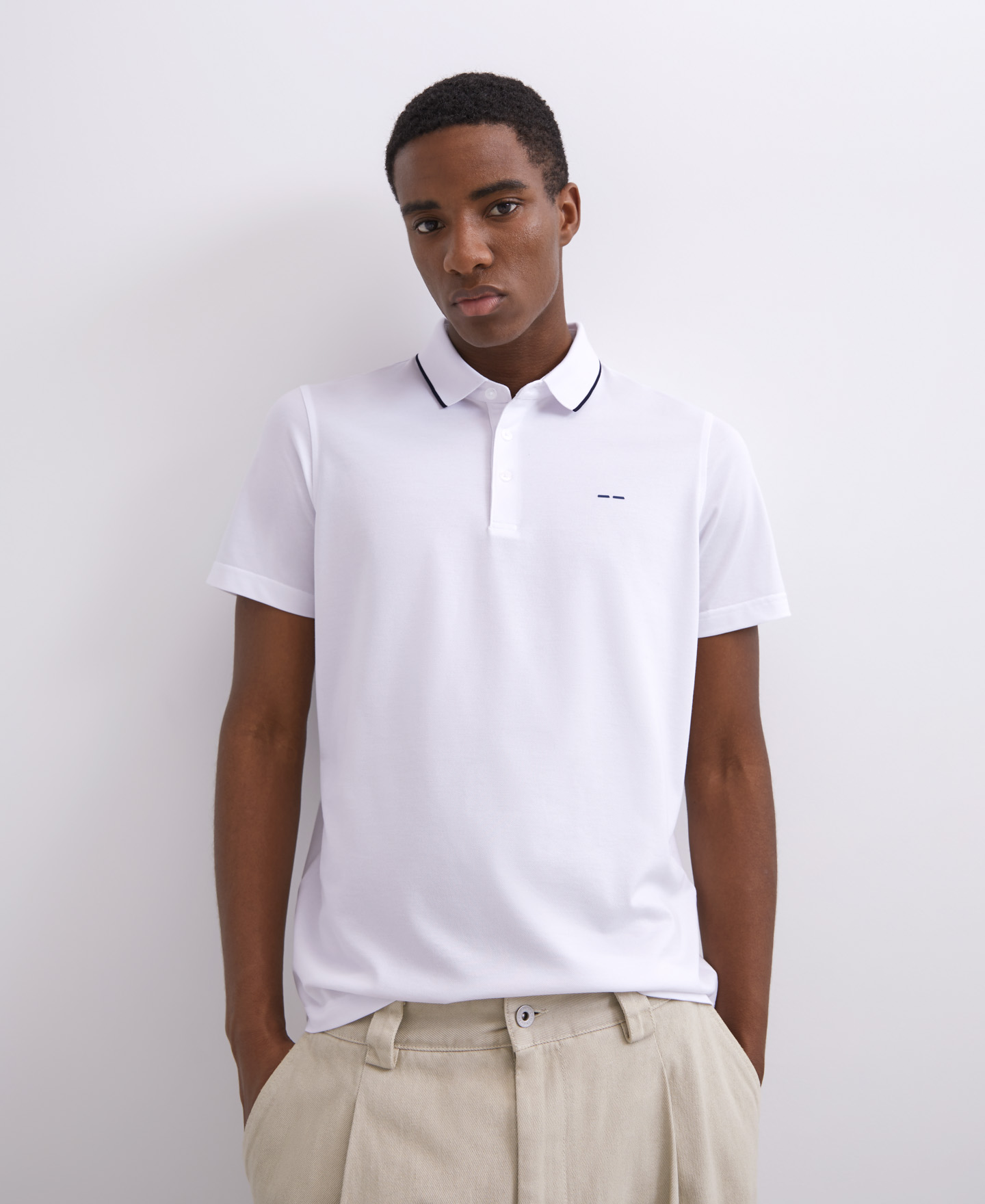 Polo cuello camisero blanco image number 3
