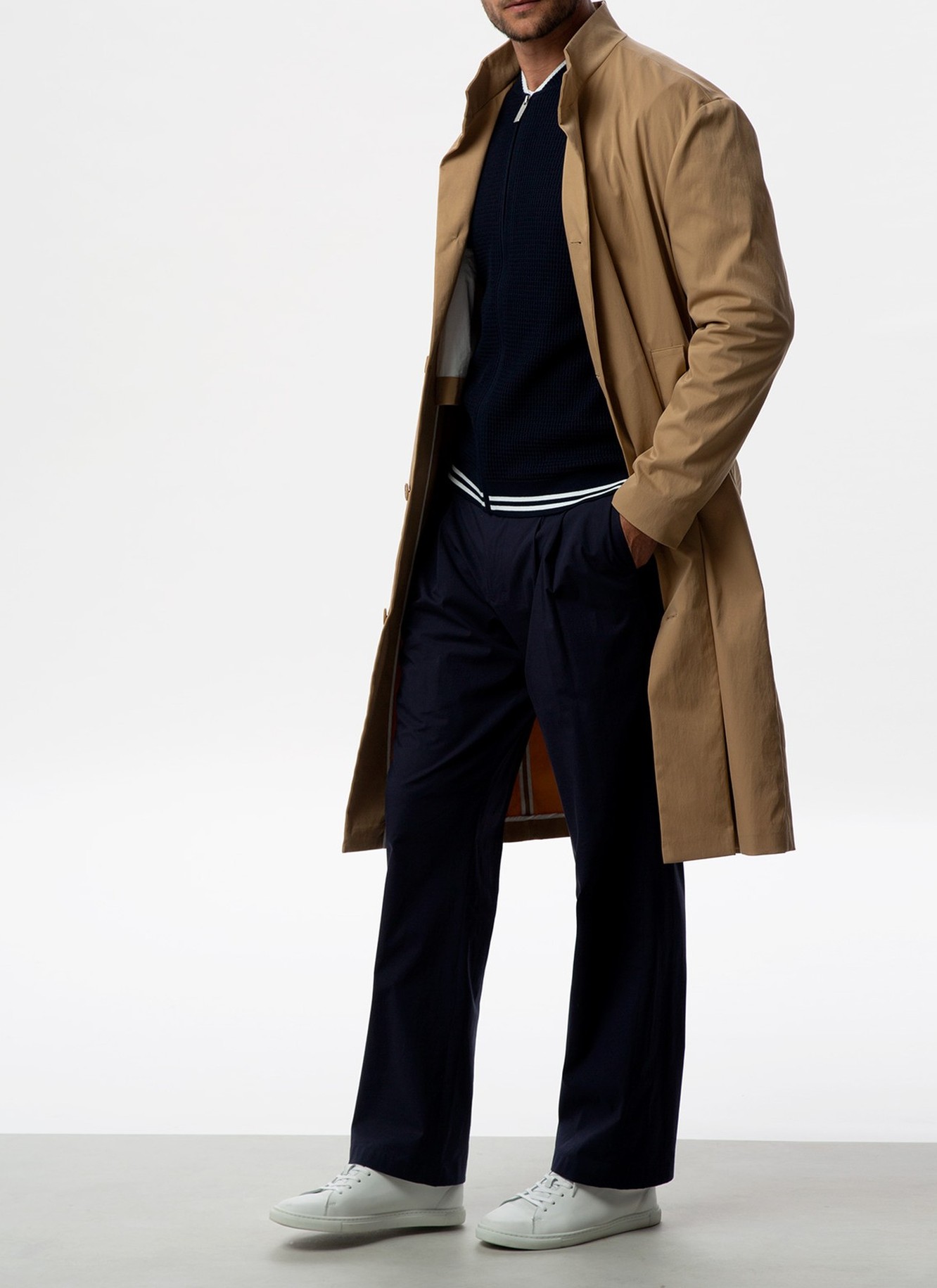 Elastic poplin trousers with double dart image number 3