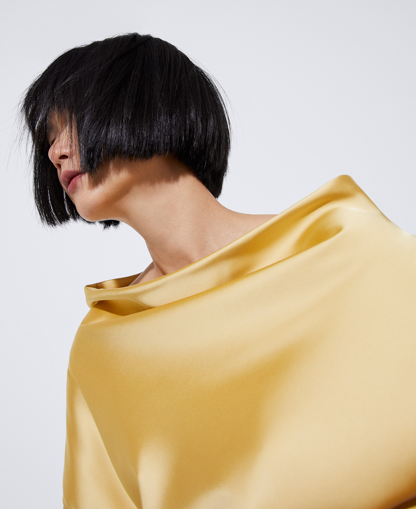Crew neckline top in recycled polyester image number 3