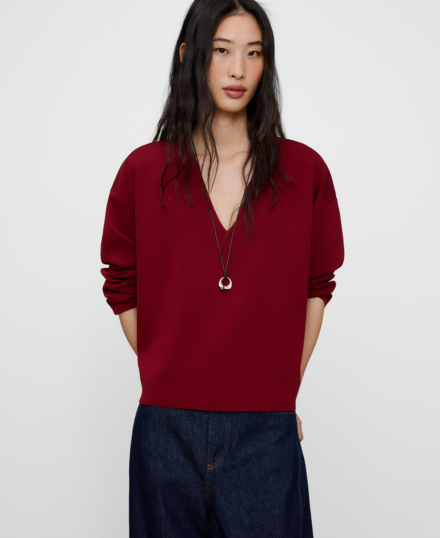 V-neck knit sweater image number 0