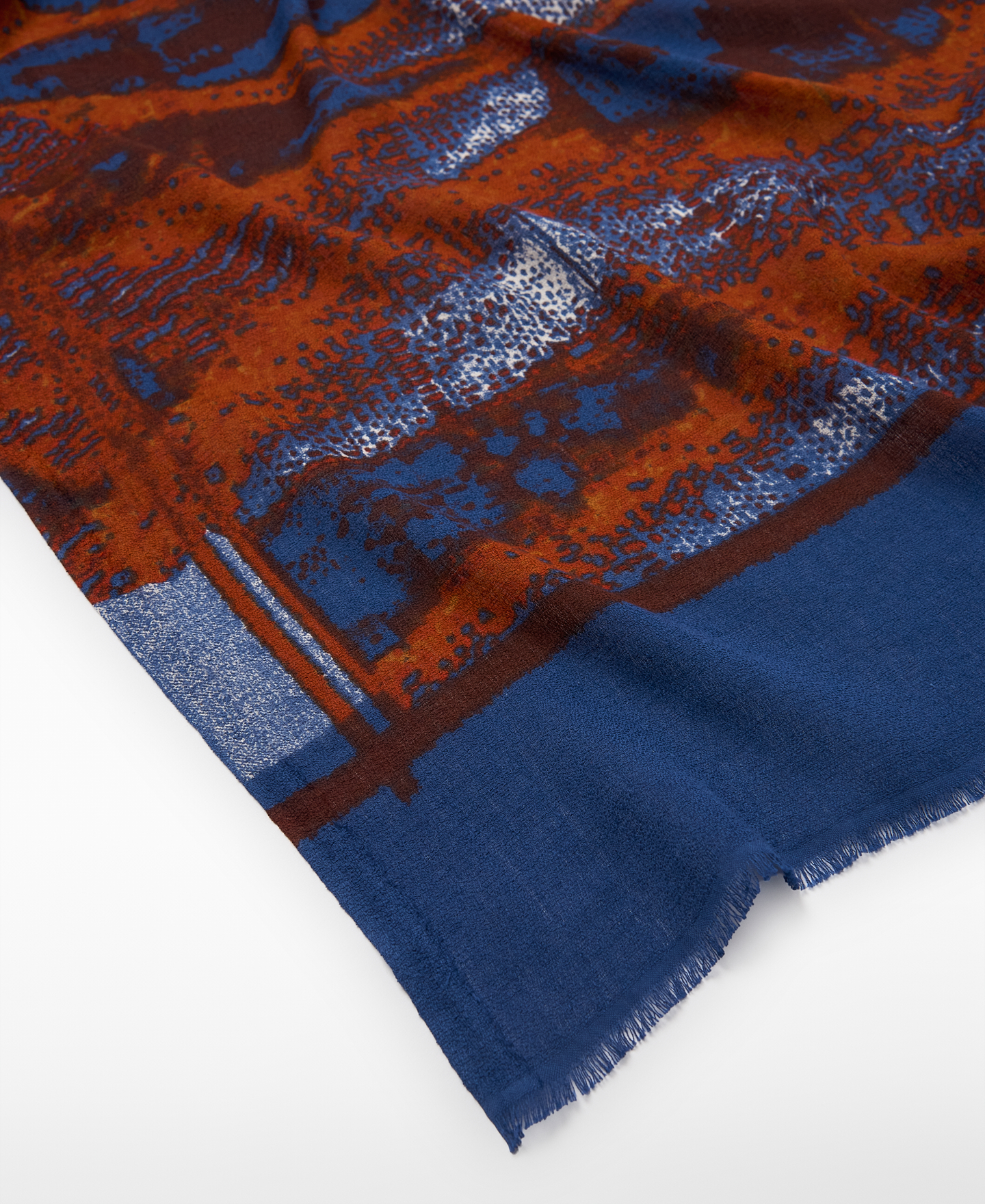 Organic cotton ethnic-print scarf image number 2