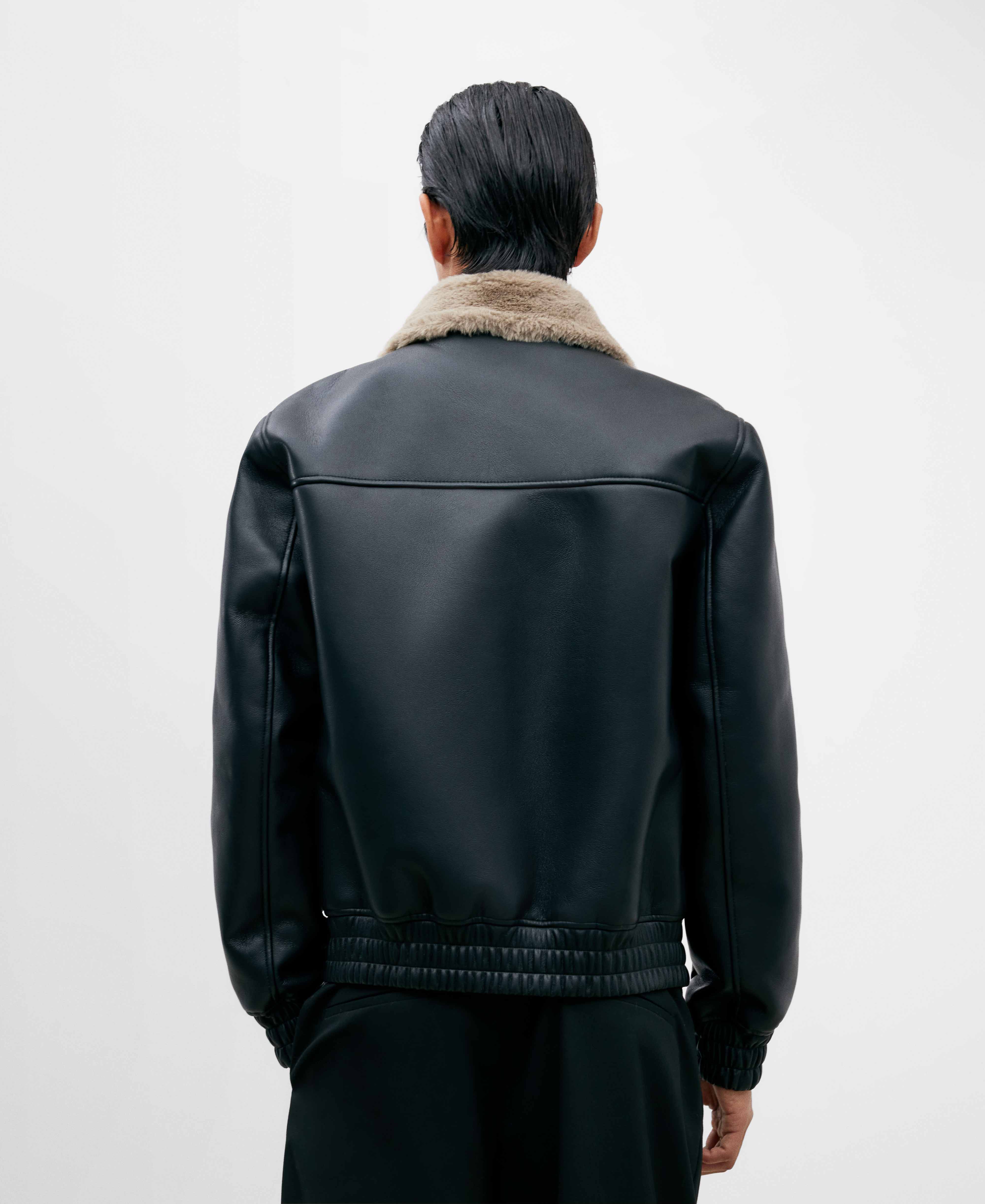 Black aviator jacket for men image number 2