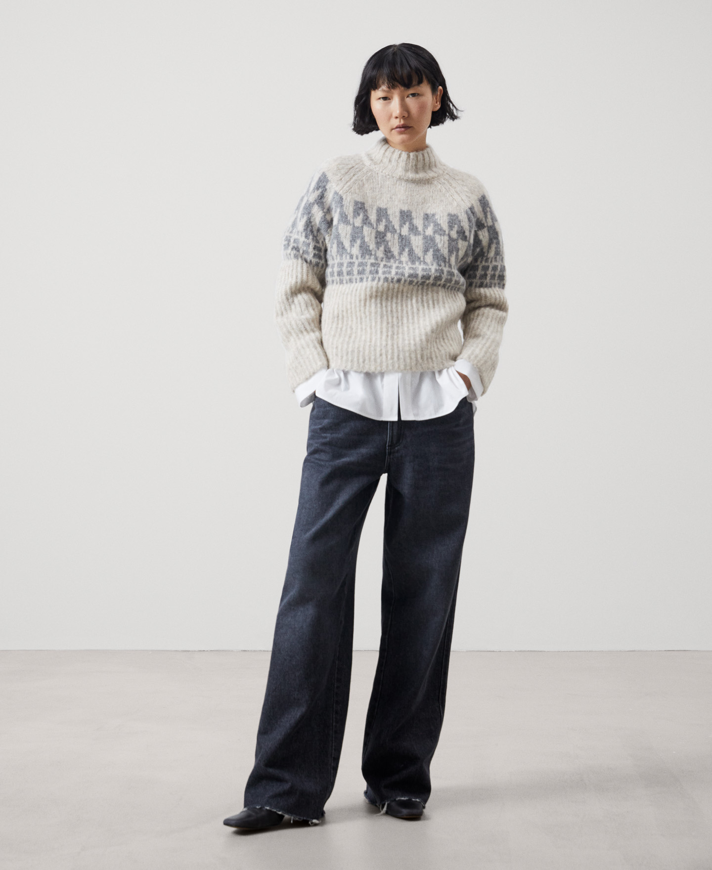 Merino wool jacquard sweater image number 1