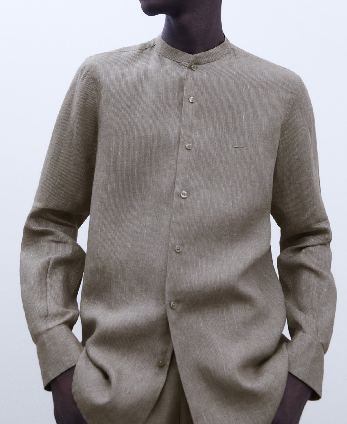 Camisa cuello Mao en lino image number 0