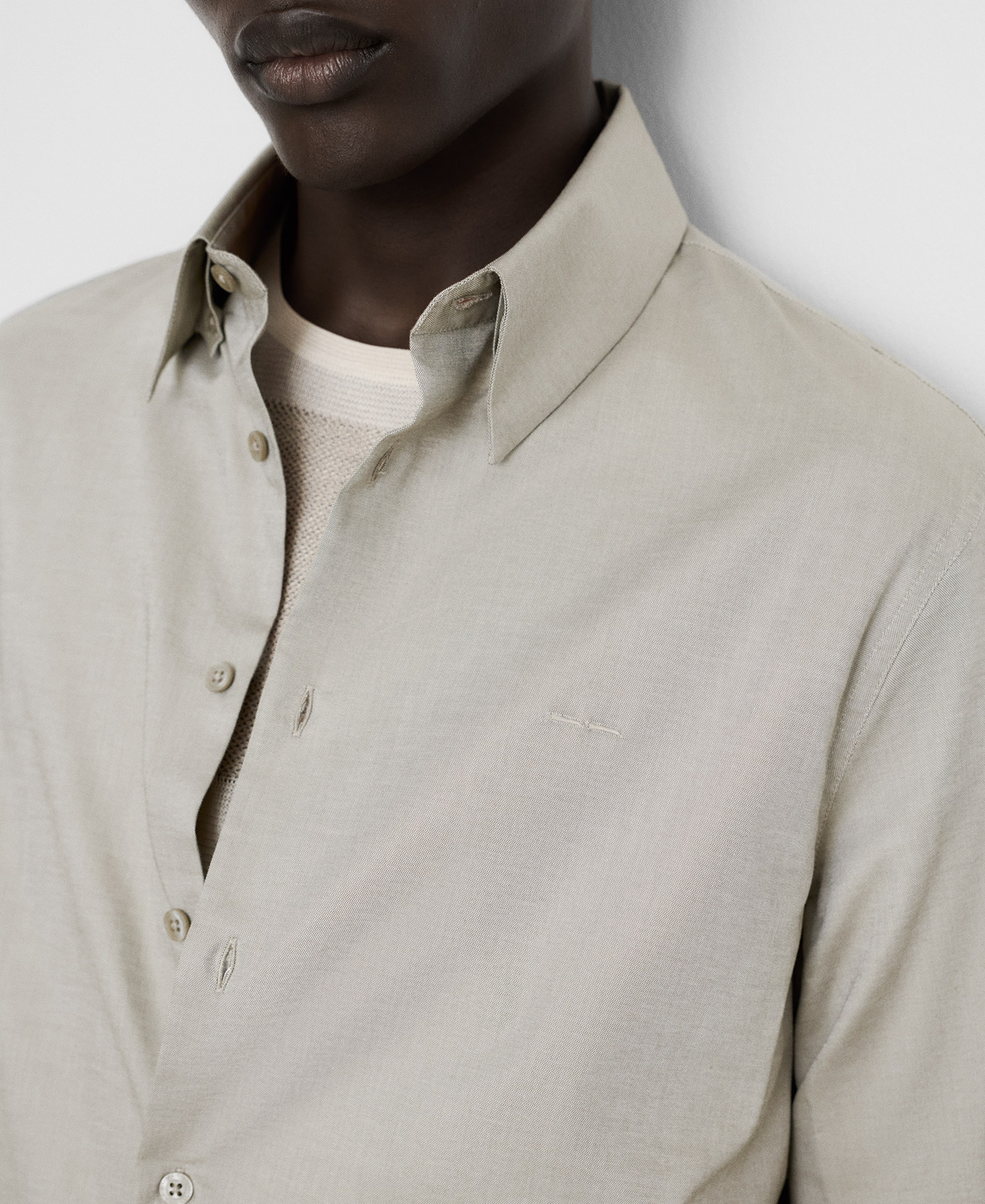 Regular fit spread collar shirt image number 3