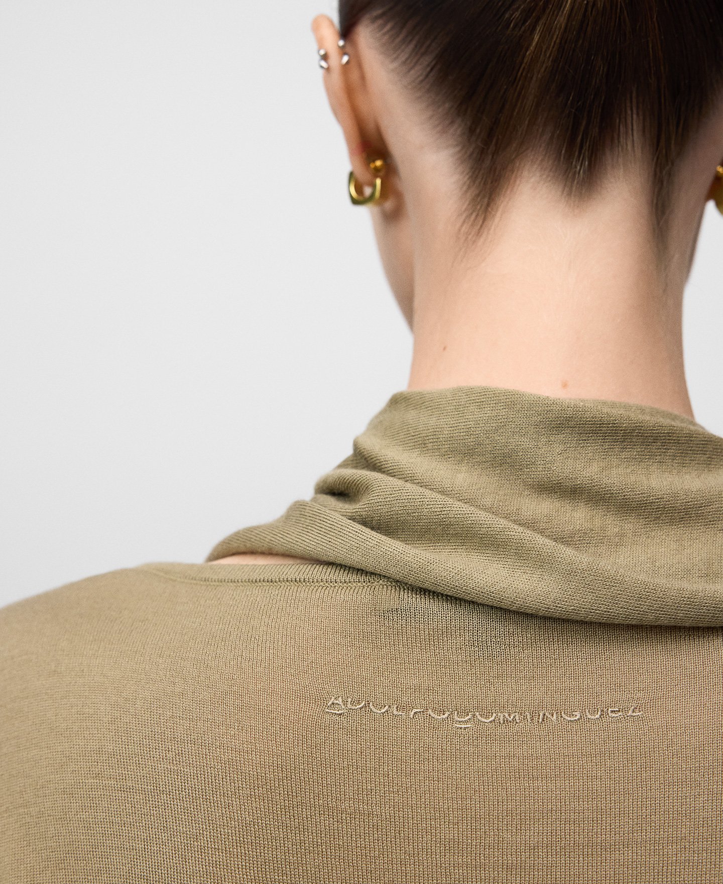 Jersey cuello bufanda lana merino mujer image number 3