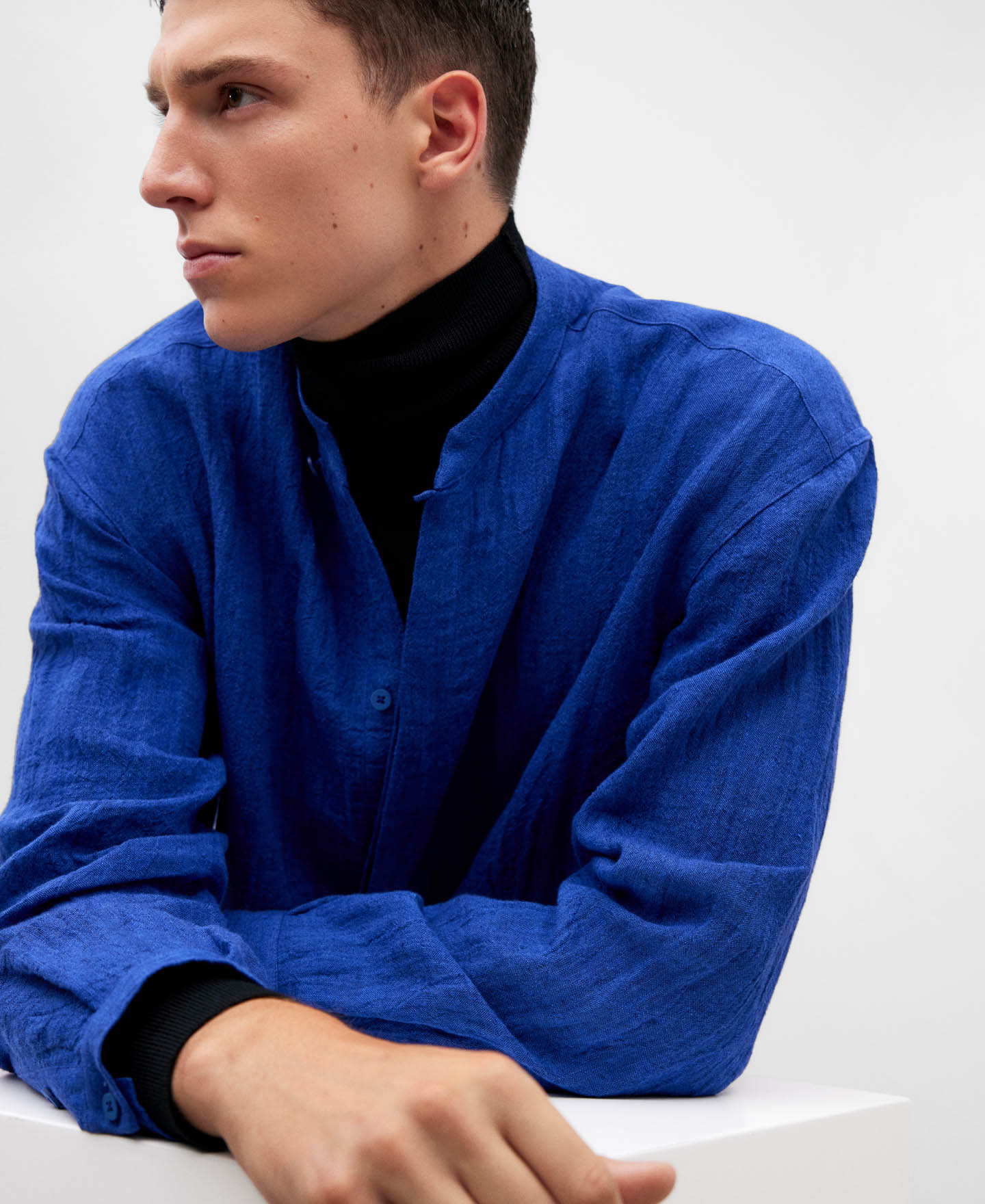 European linen open katfan image number 3