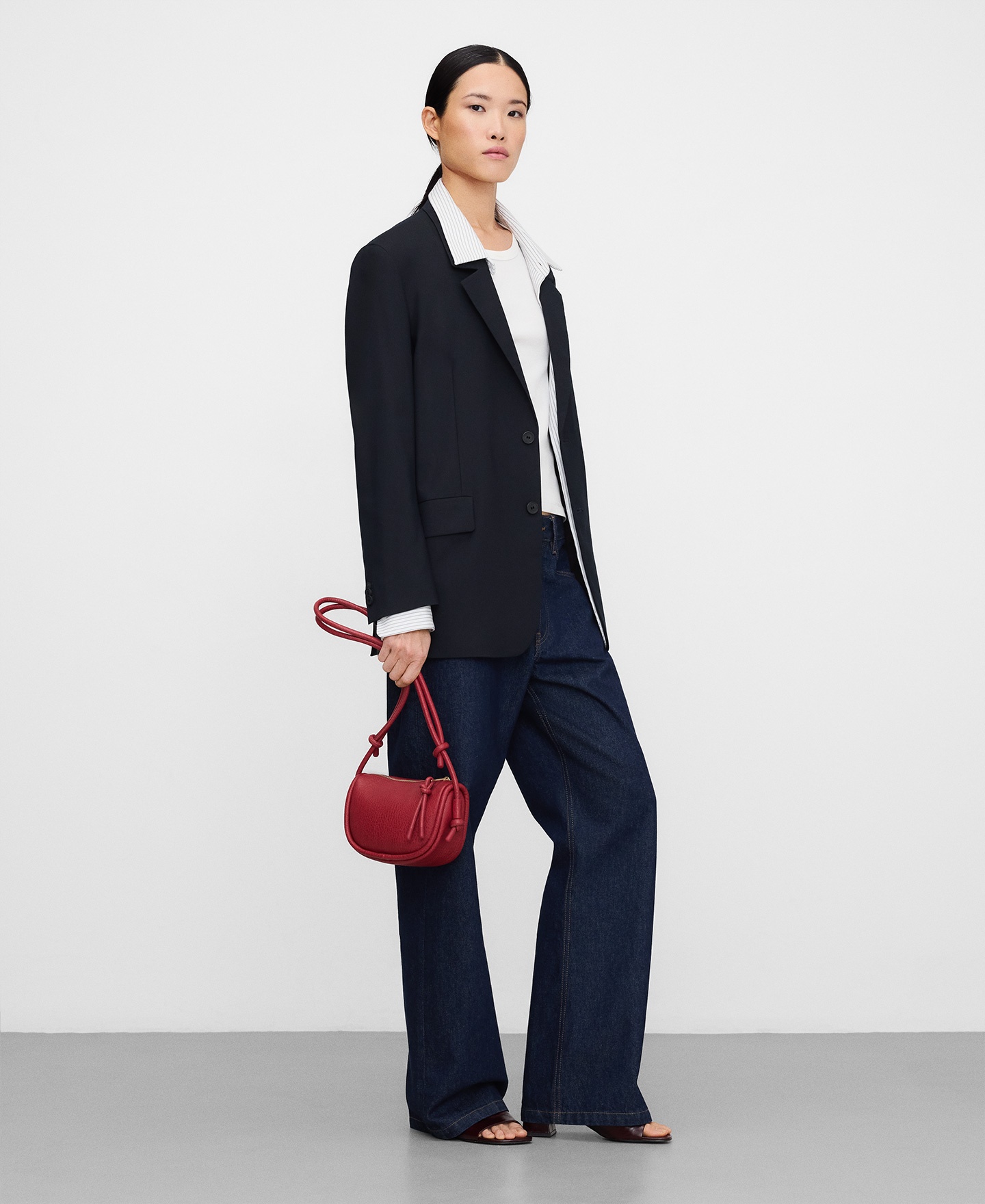 Luna small crossbody image number 4