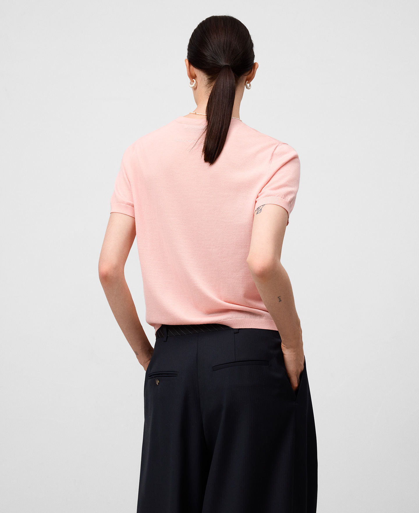 Merino wool short sleeve sweater image number 2