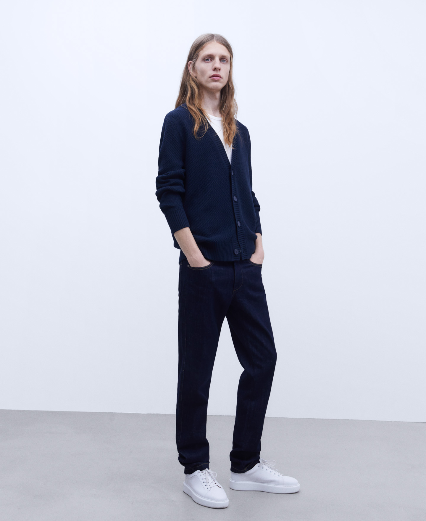 Cotton cardigan image number 1
