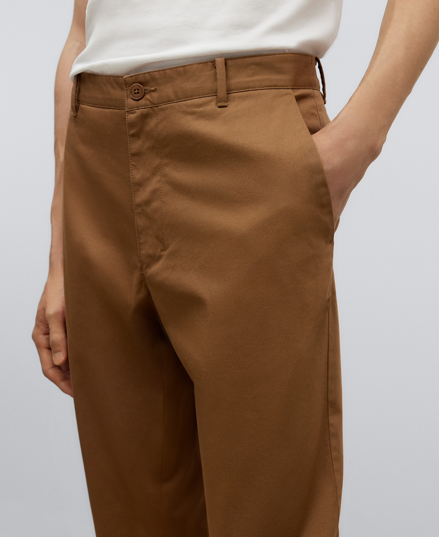 Pantalon chino en twill de coton pour homme image number 3