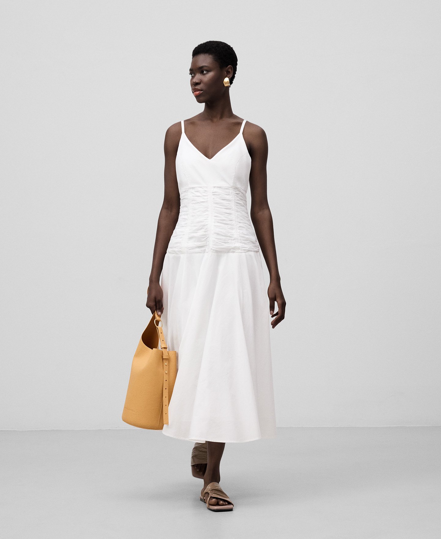 Gathered strap dress woman image number 1