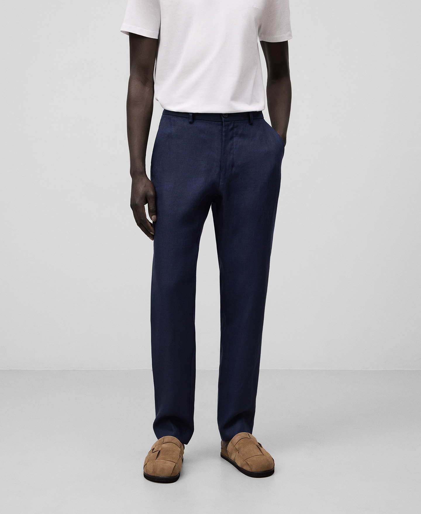 Pantalon de costume en lin homme image number 0