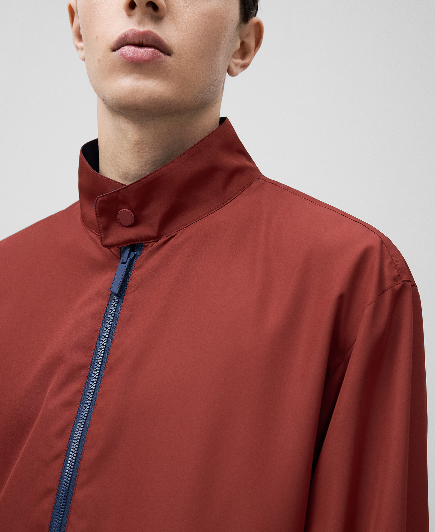 Reversible jacket man image number 4