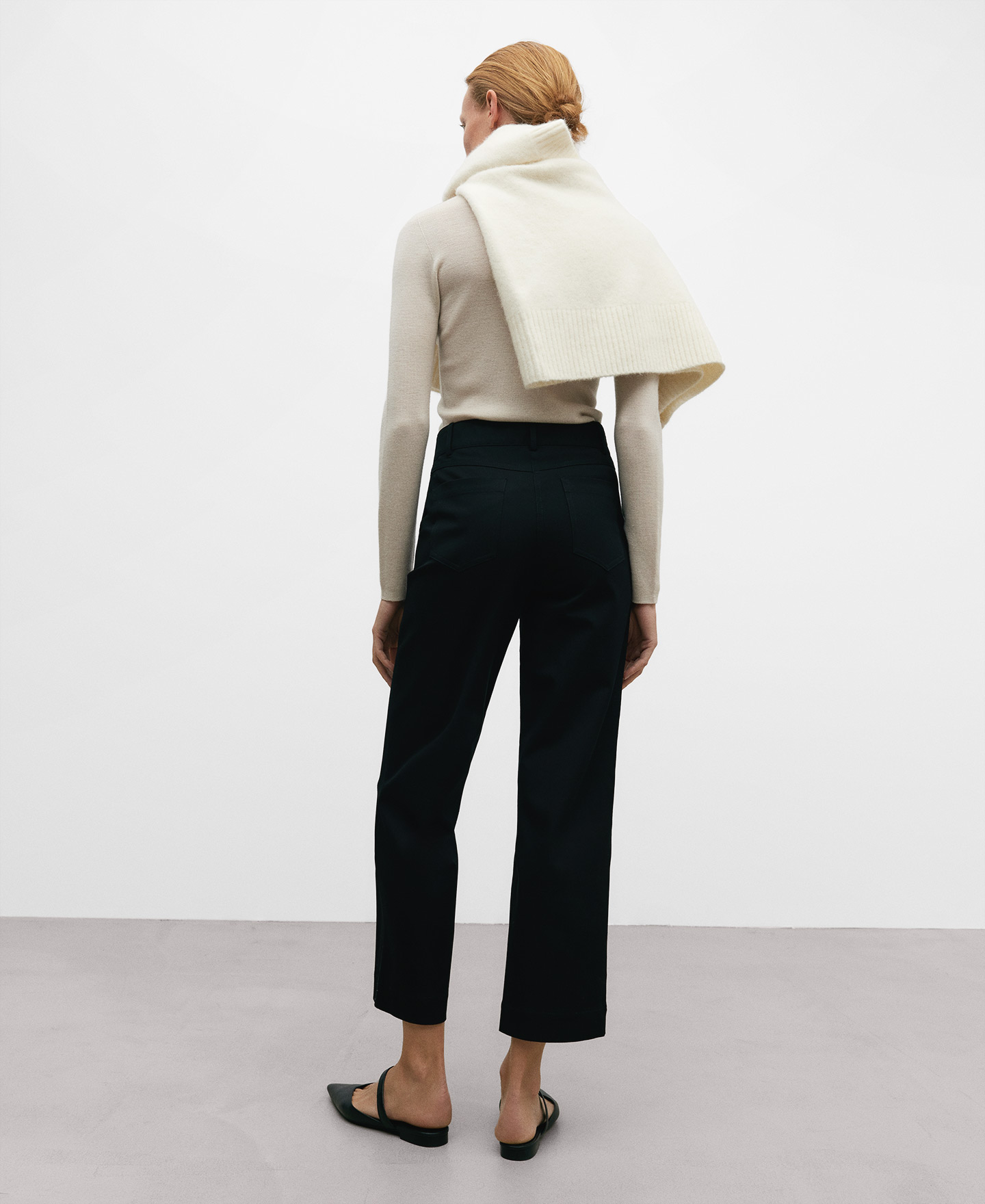 Pantalón recto slim fit image number 2