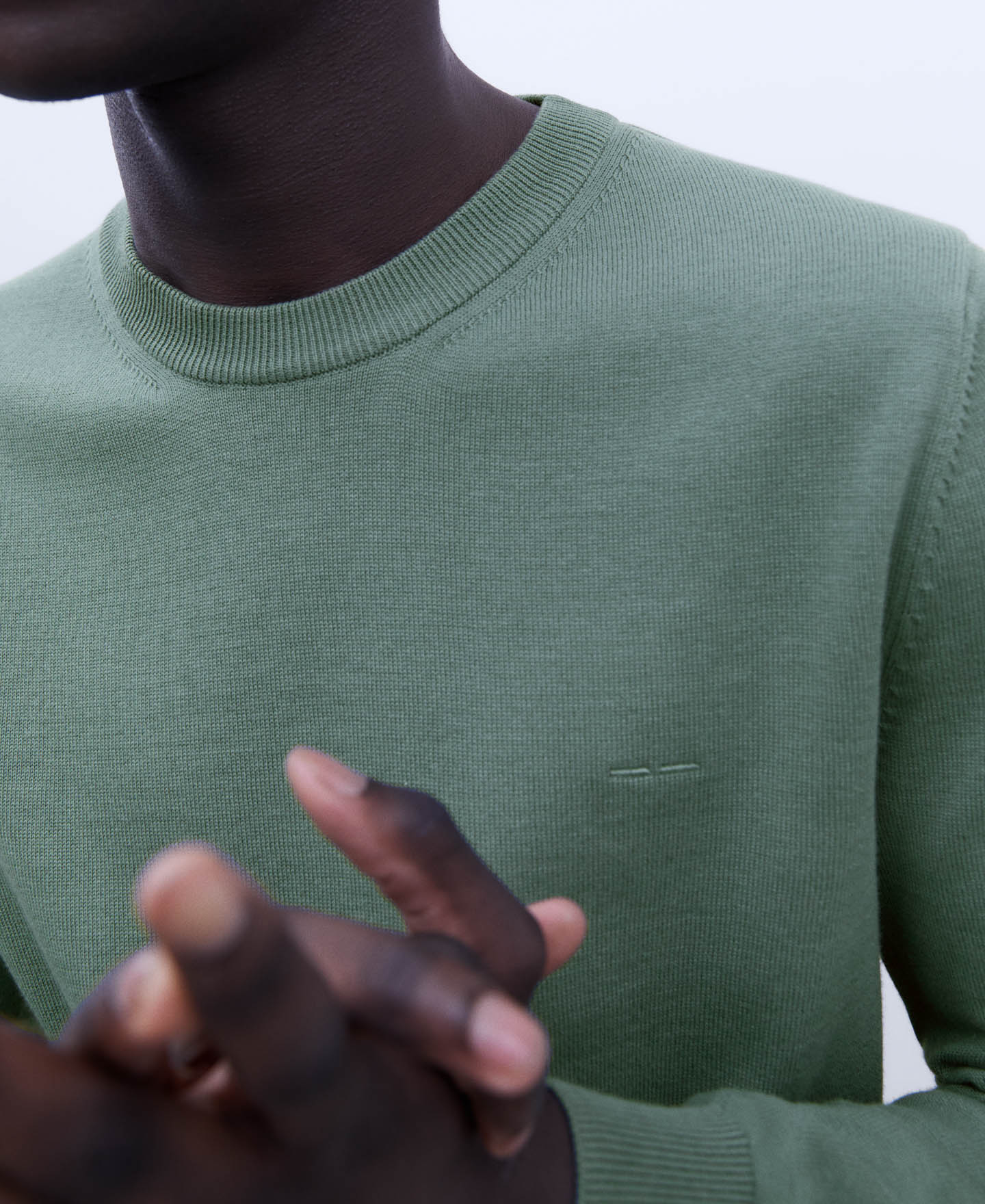 Organic cotton crew neck sweater image number 3