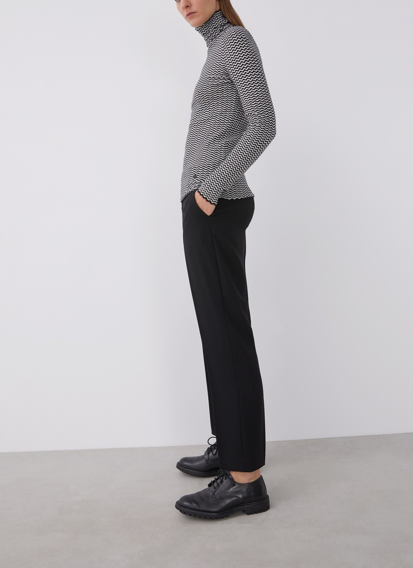 Viscose herringbone print sweater image number 4