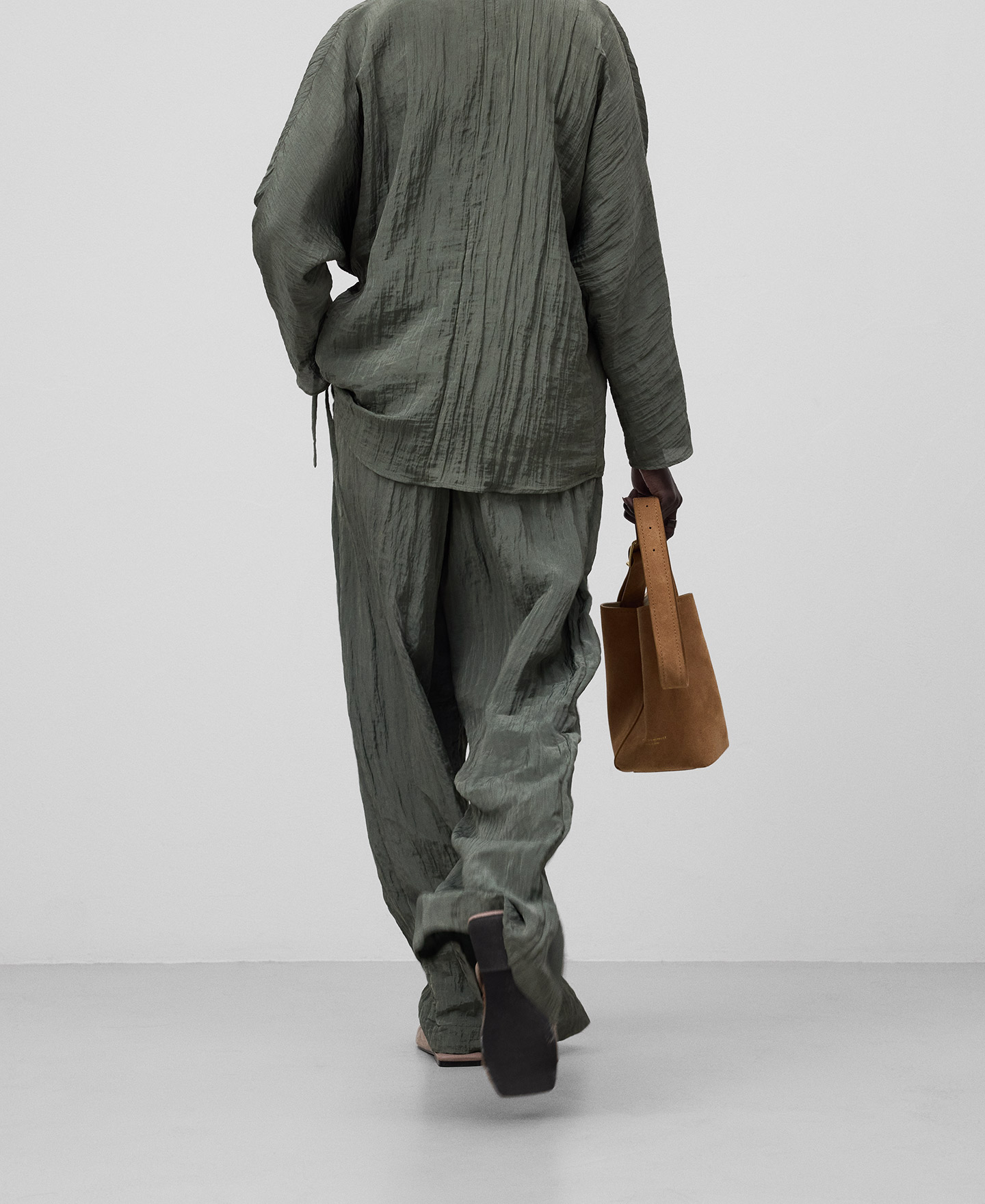 Front pleats pyjama trousers woman image number 2