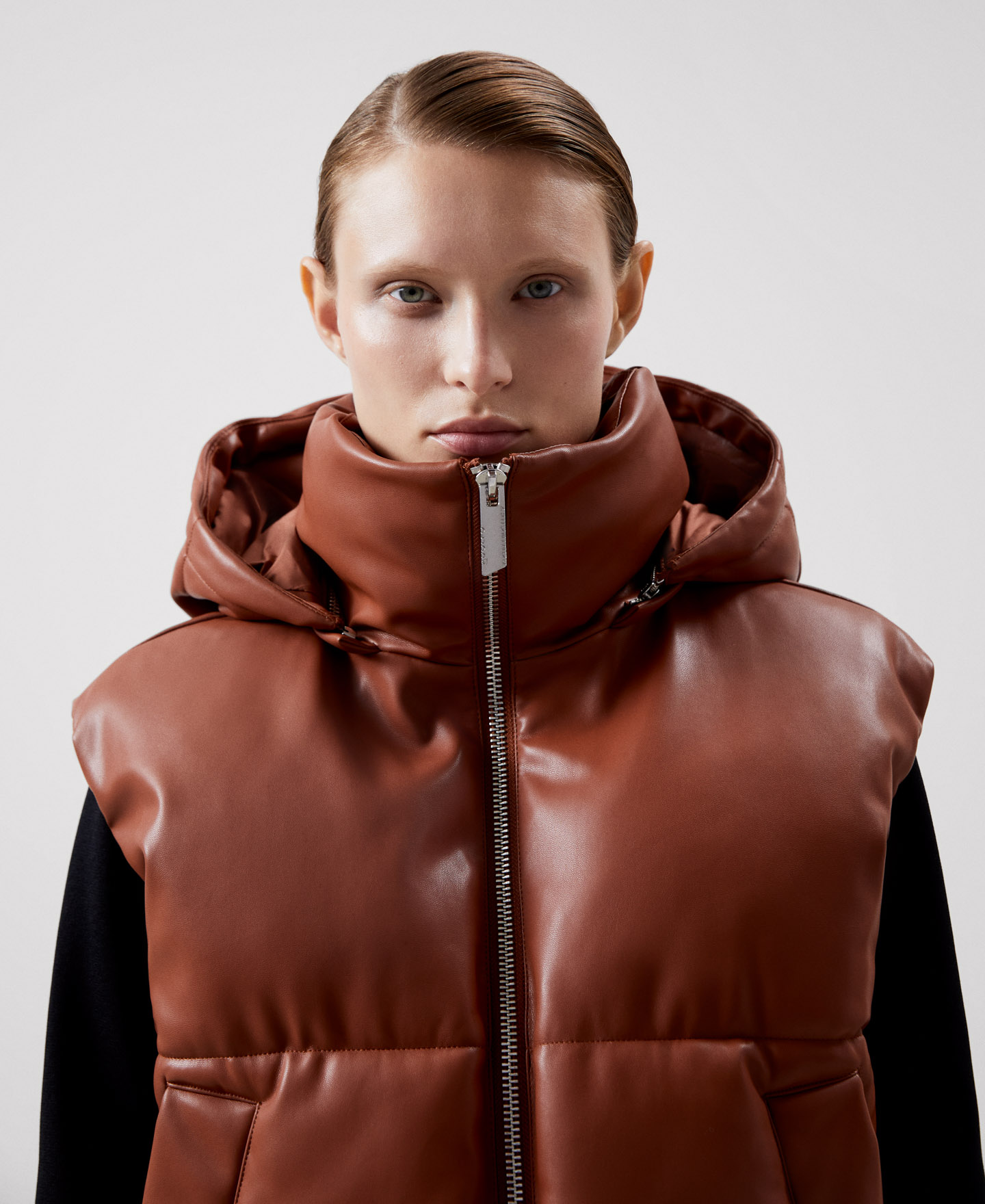 Chaleco acolchado impermeable image number 4