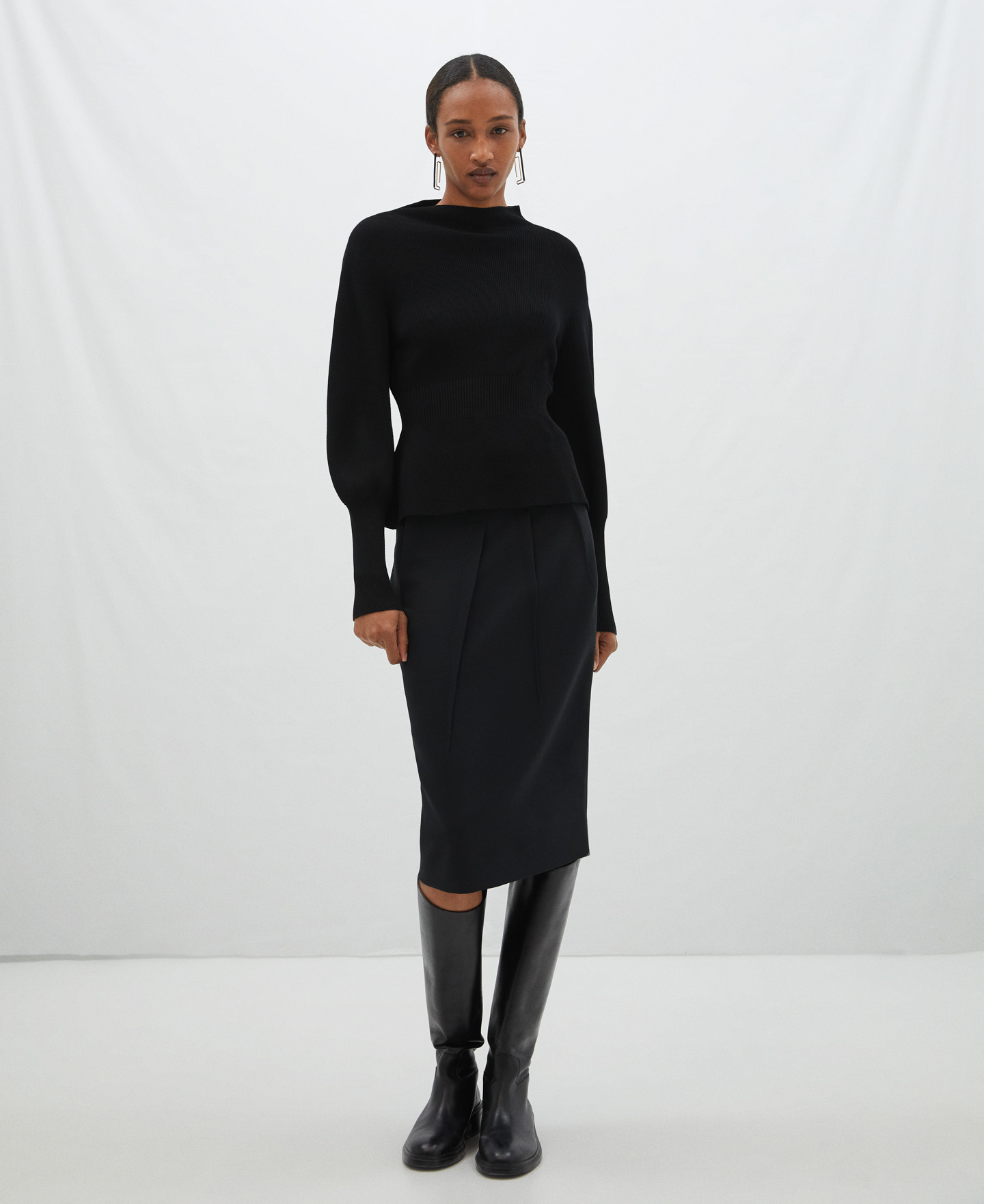 English knitted puffed sleeve sweater image number 1